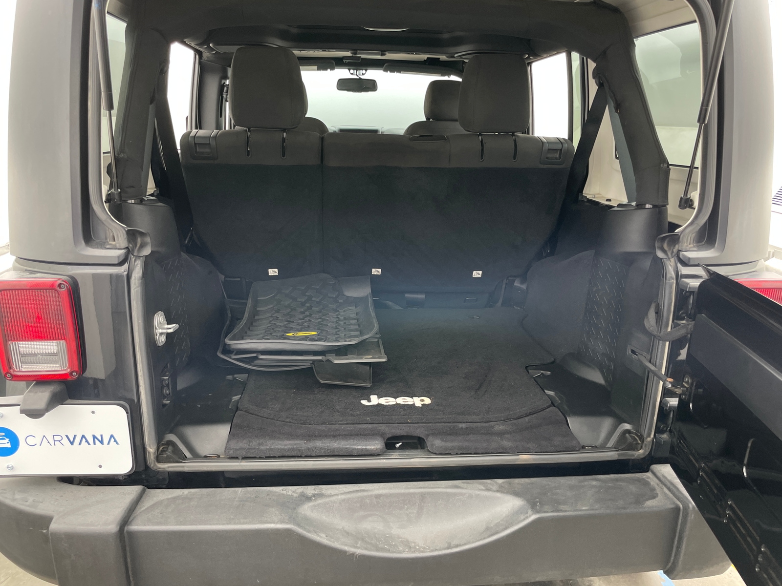 Thumbnail: 2017 Jeep Wrangler - 7