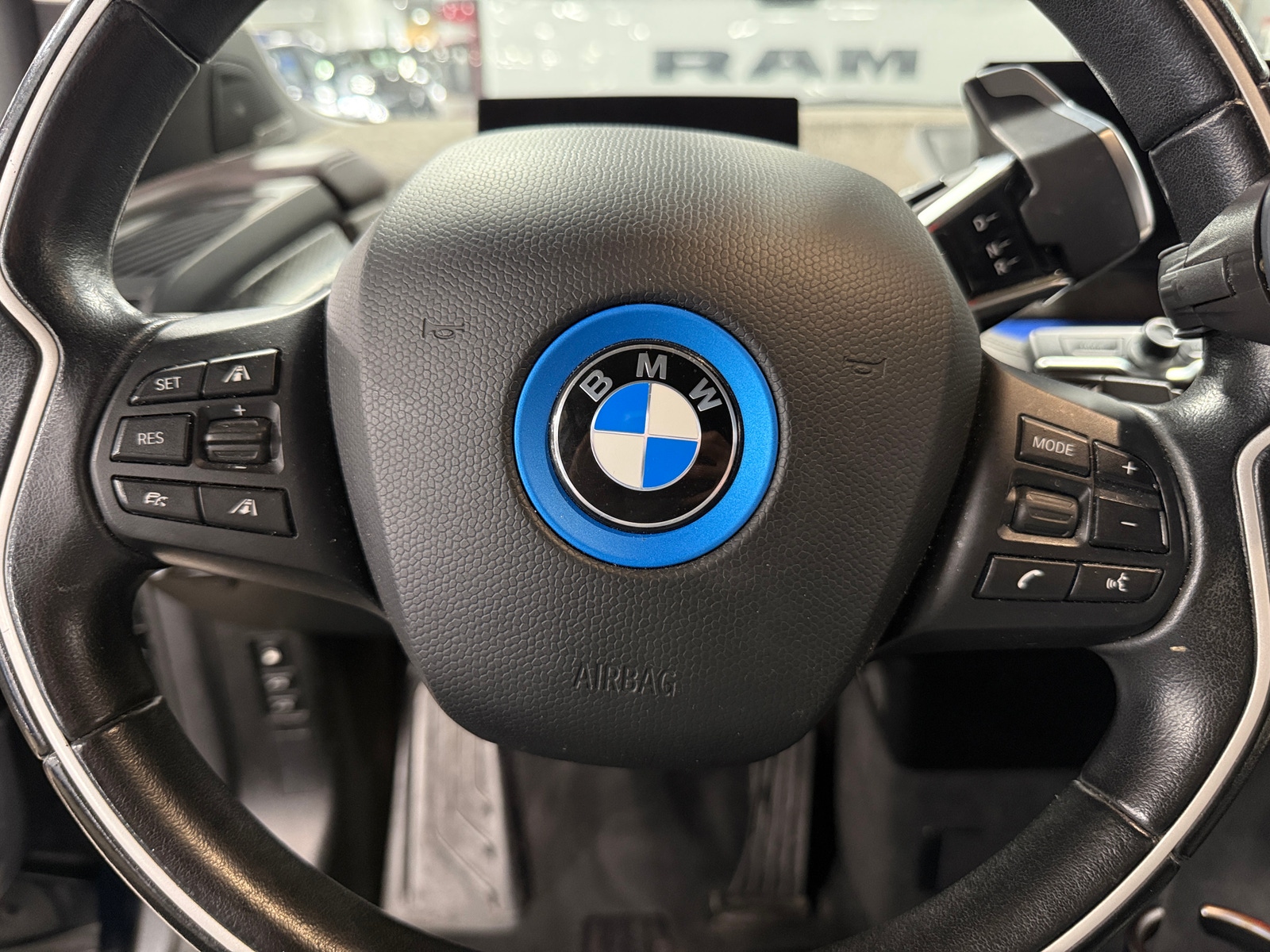 Thumbnail: 2015 BMW i3 - 4