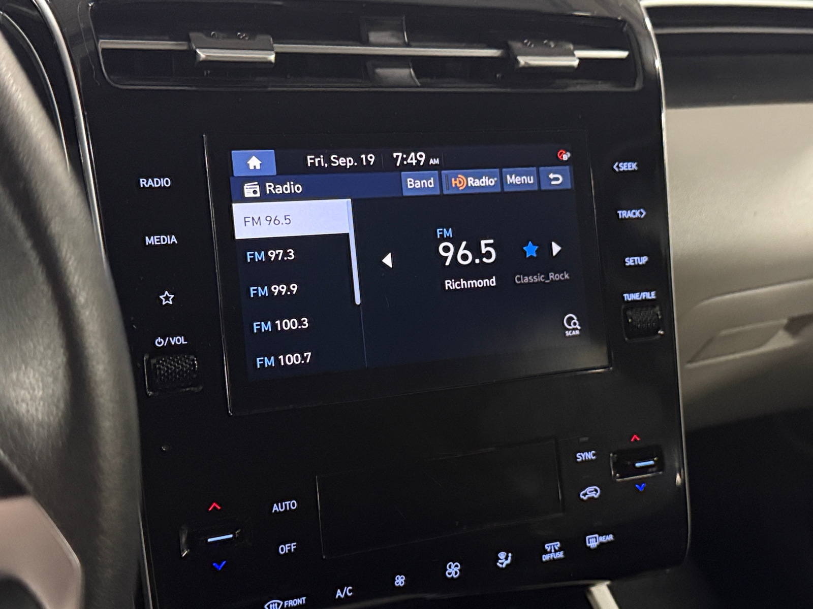 Thumbnail: 2024 Hyundai Tucson - 4