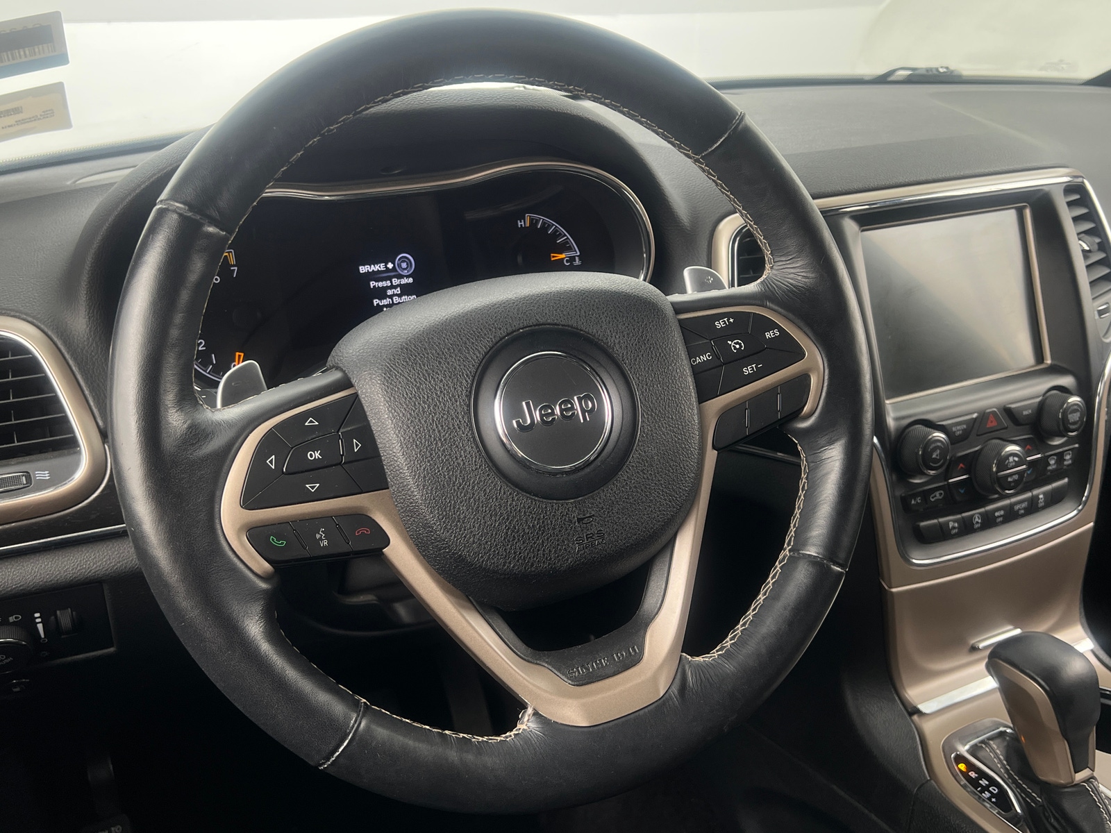 Thumbnail: 2016 Jeep Grand Cherokee - 4
