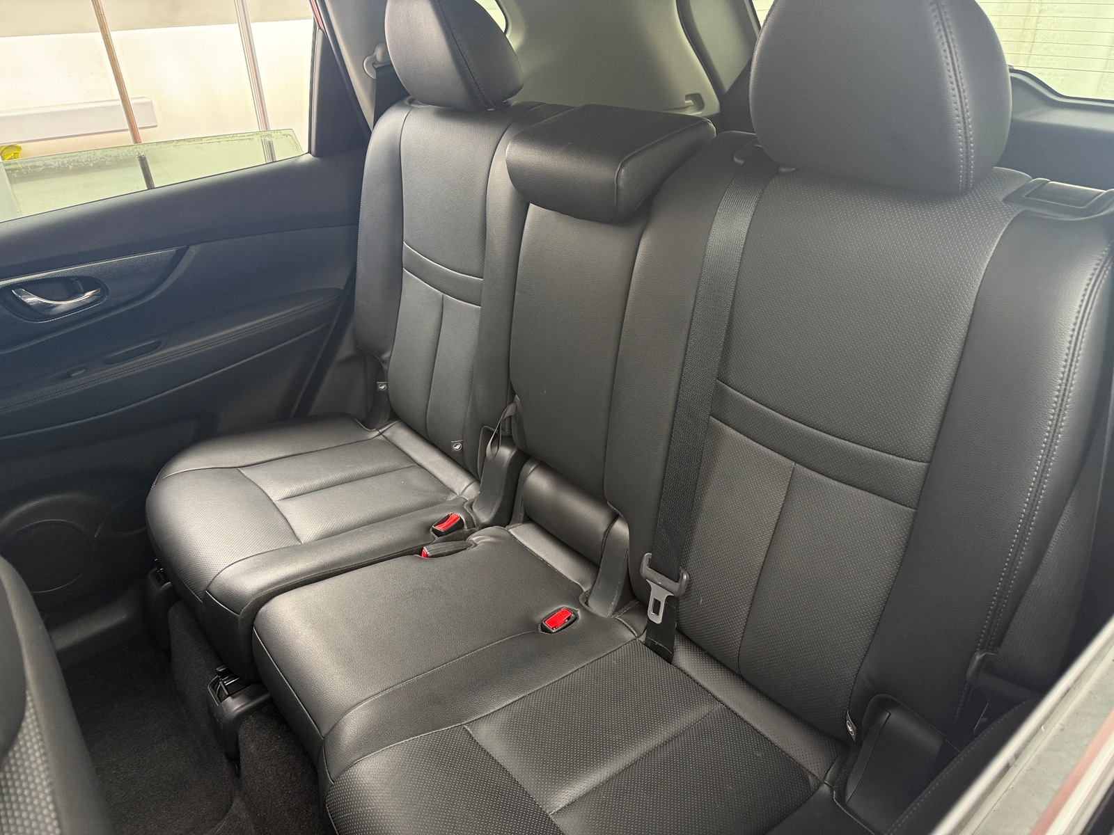 Thumbnail: 2015 Nissan Rogue - 5