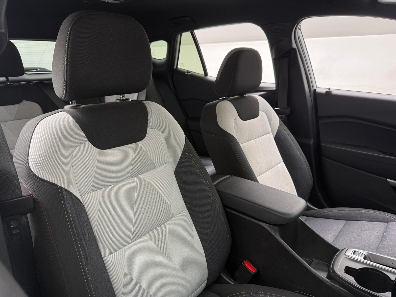 Thumbnail: 2024 Chevrolet Trax - 2