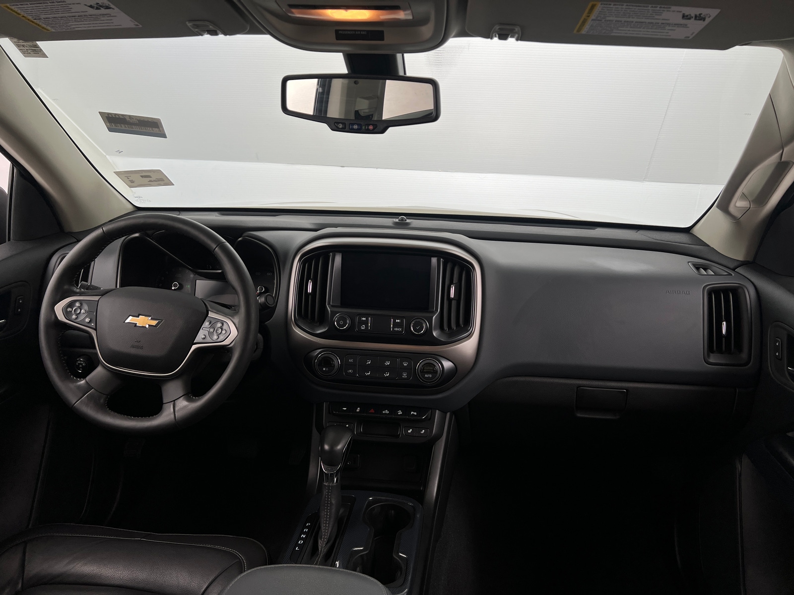 Thumbnail: 2022 Chevrolet Colorado - 2