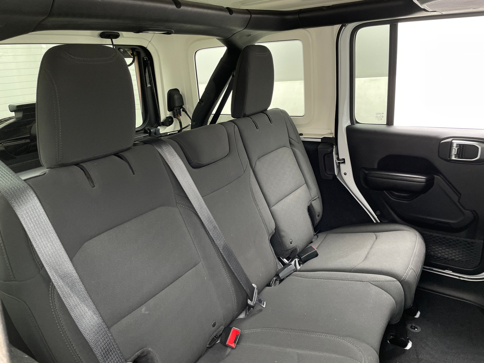 Thumbnail: 2018 Jeep Wrangler - 6