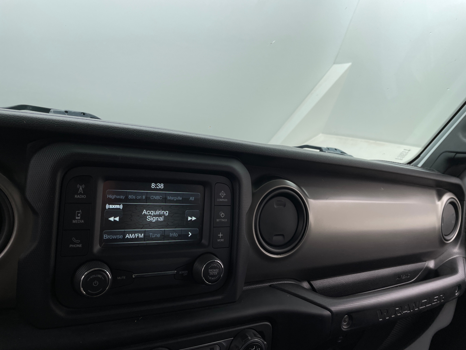 Thumbnail: 2018 Jeep Wrangler - 4