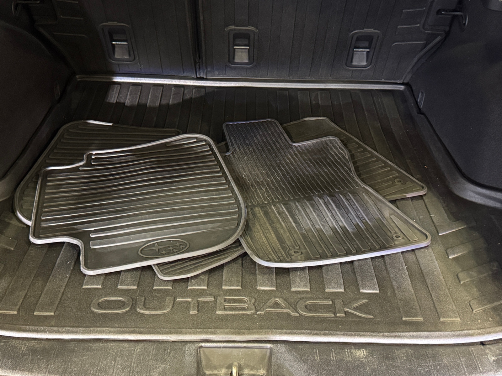 Thumbnail: 2015 Subaru Outback - 6