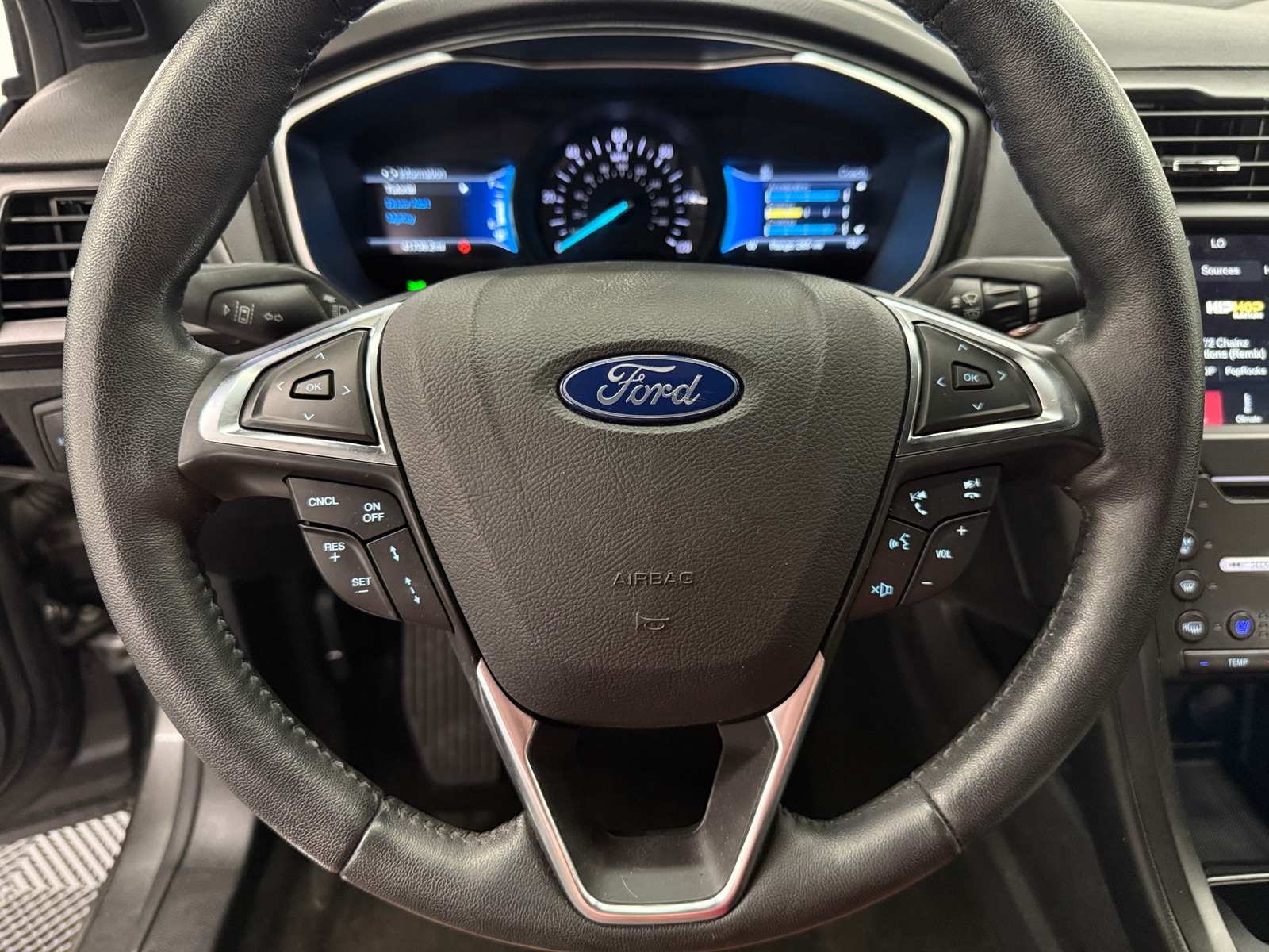 Thumbnail: 2019 Ford Fusion - 4
