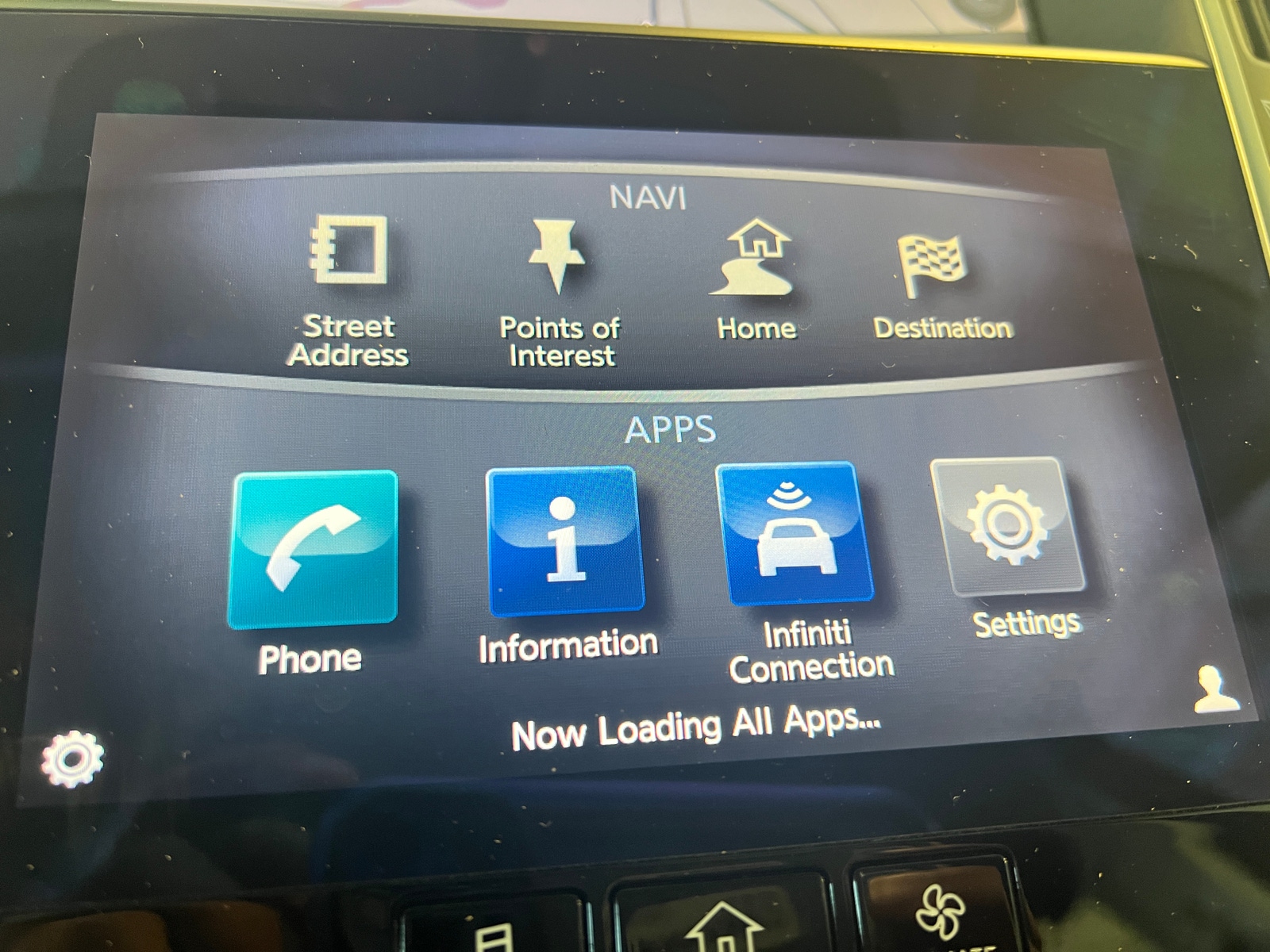 Thumbnail: 2015 INFINITI Q50 - 3