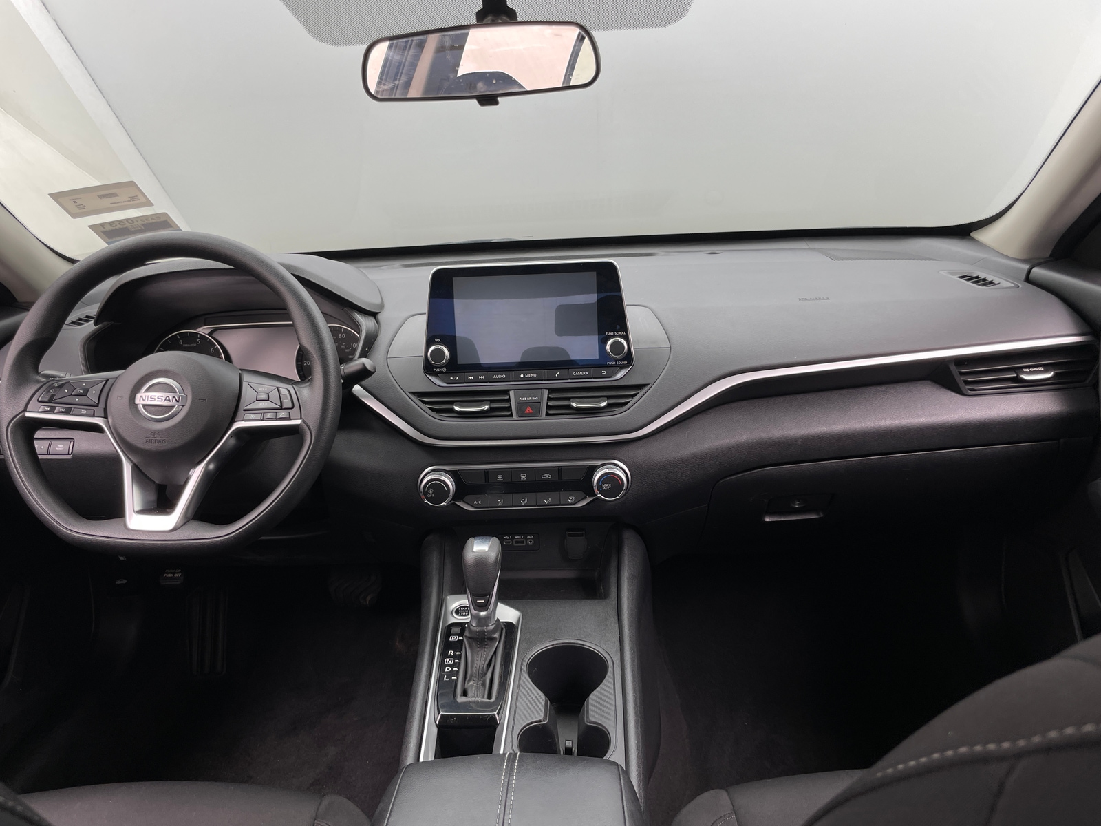 Thumbnail: 2020 Nissan Altima - 3