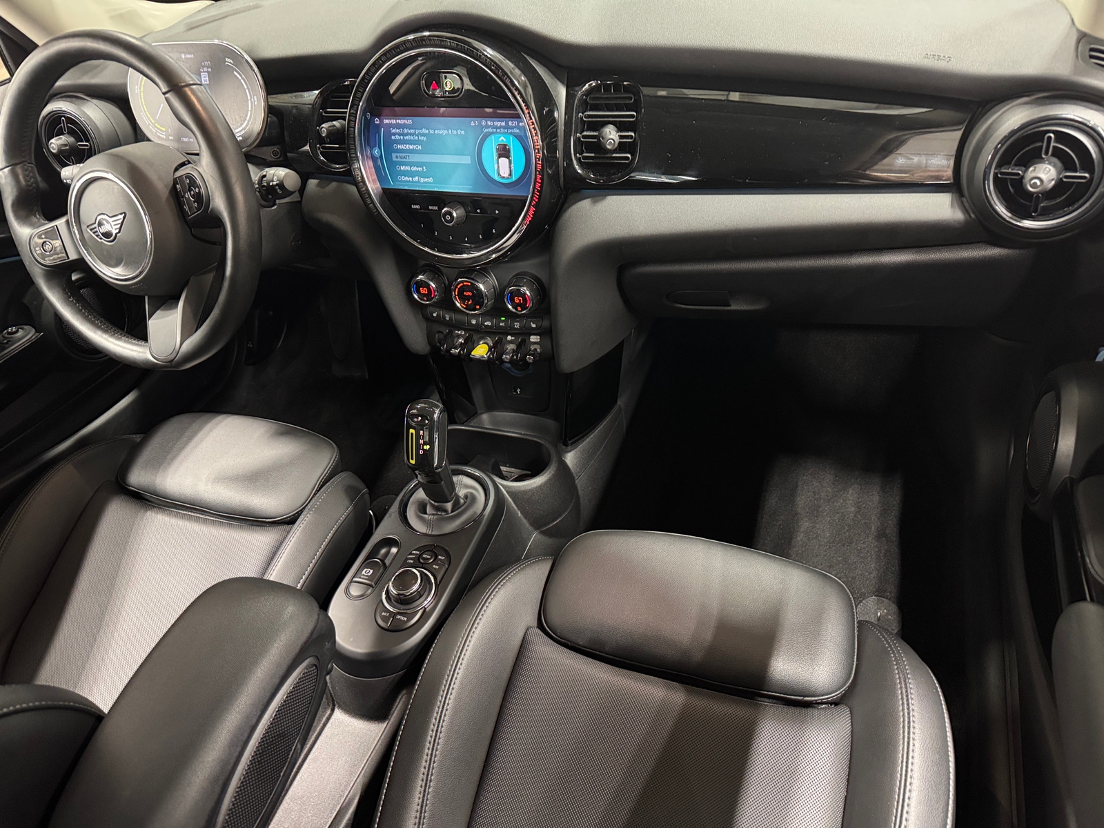 Thumbnail: 2022 MINI Cooper Hardtop - 2