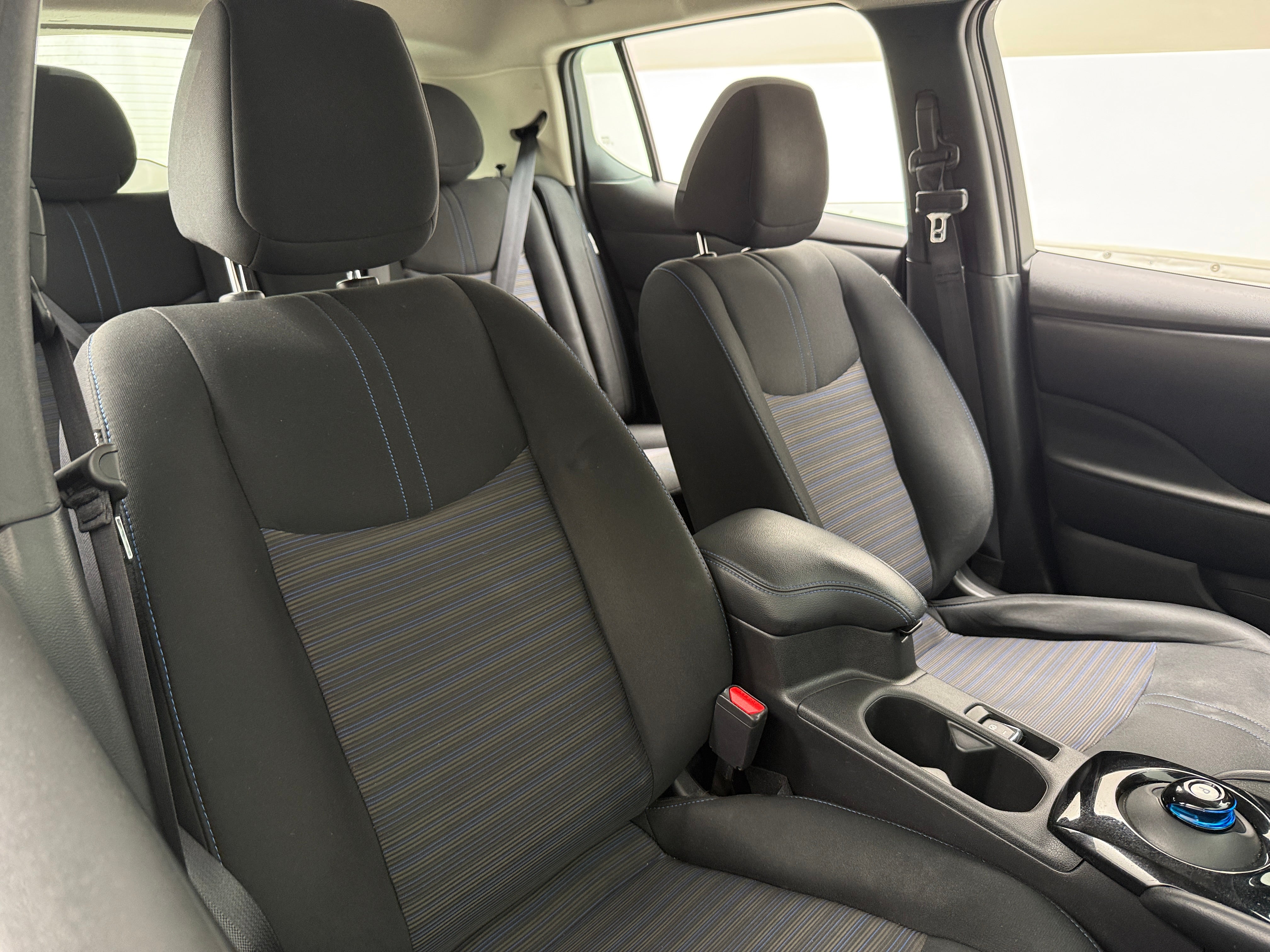2024 Nissan LEAF
