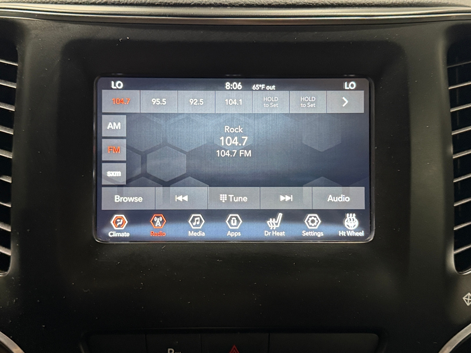 Thumbnail: 2020 Jeep Cherokee - 4