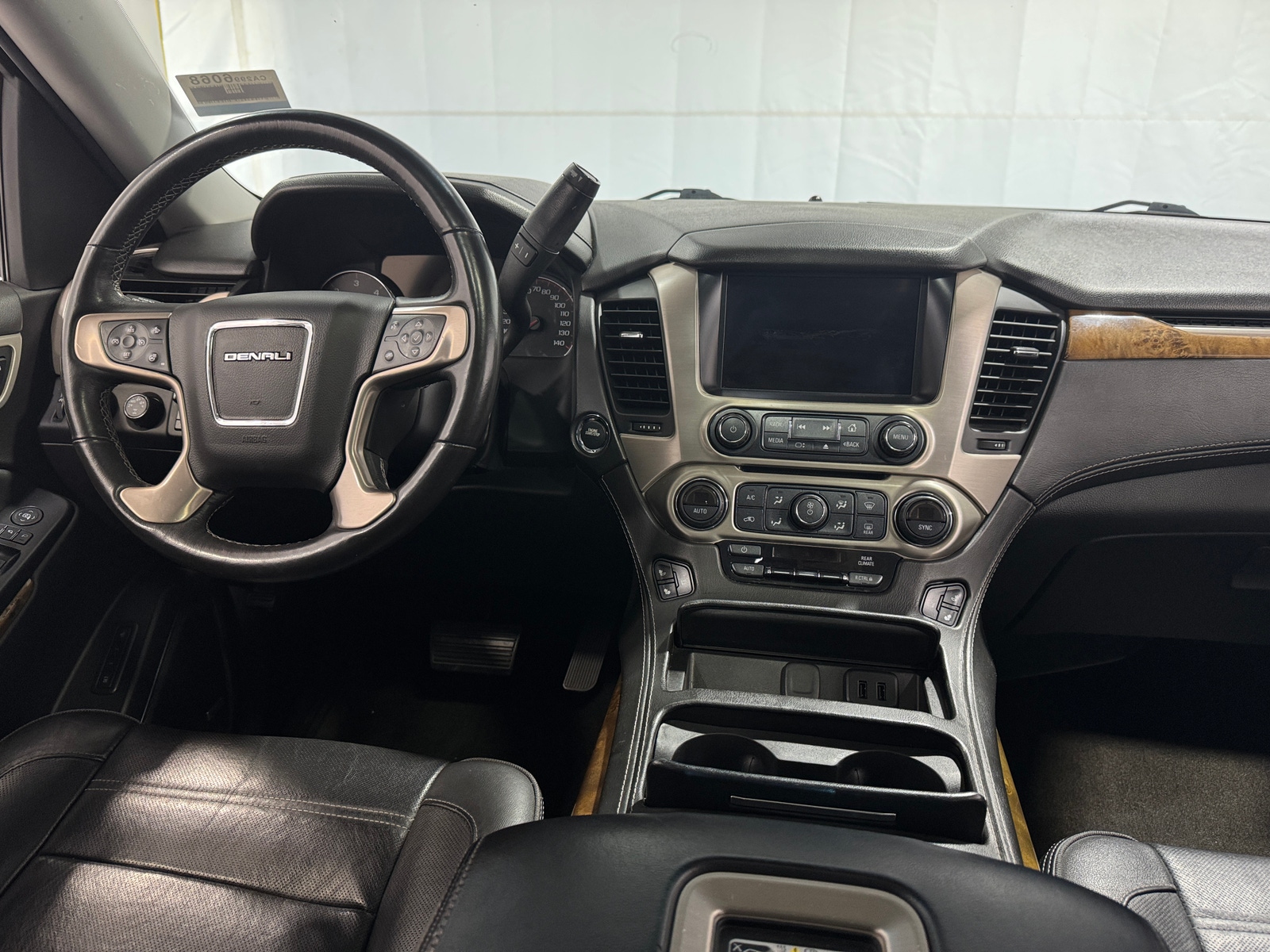Thumbnail: 2016 GMC Yukon XL - 2