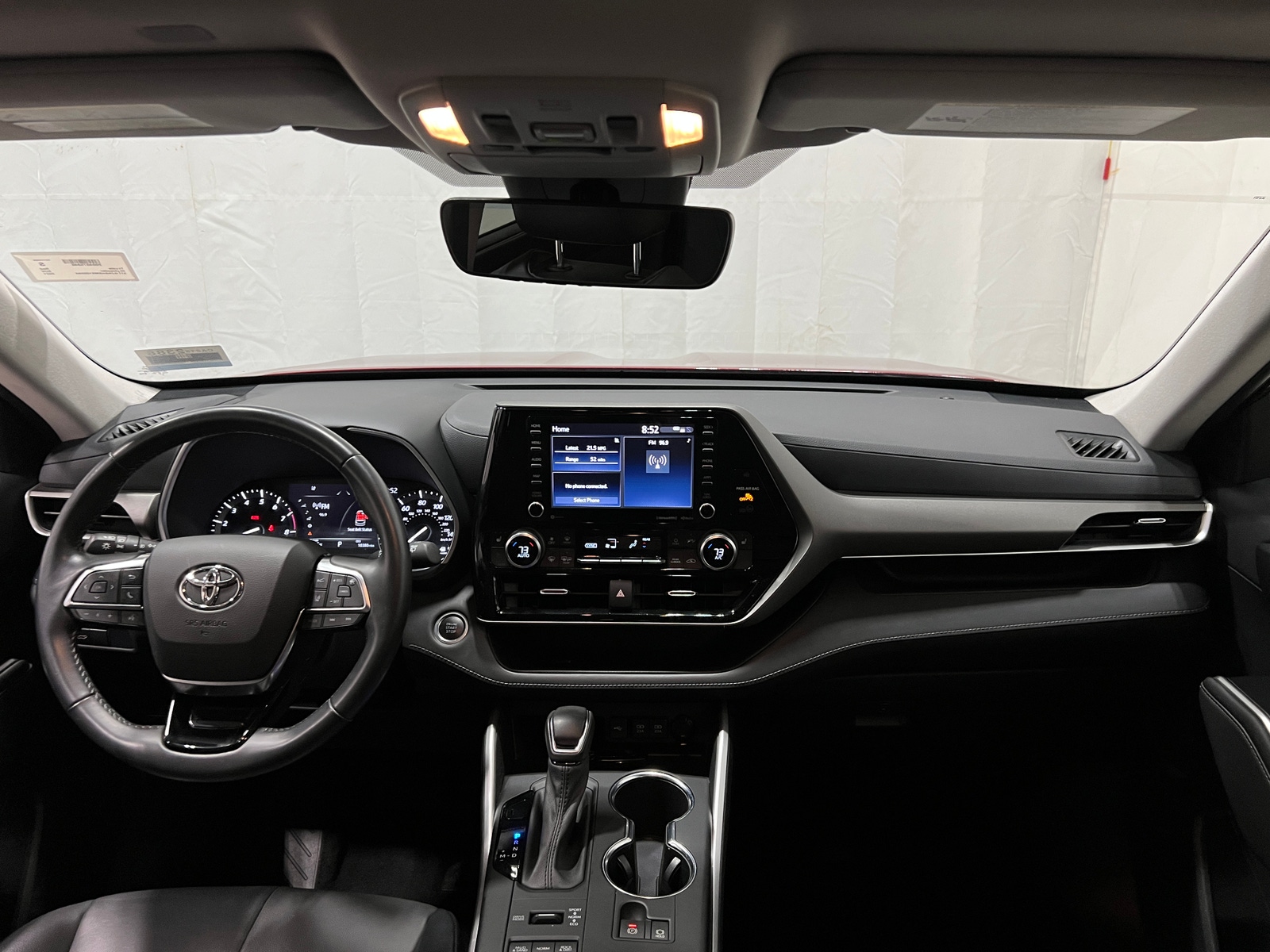 Thumbnail: 2021 Toyota Highlander - 2