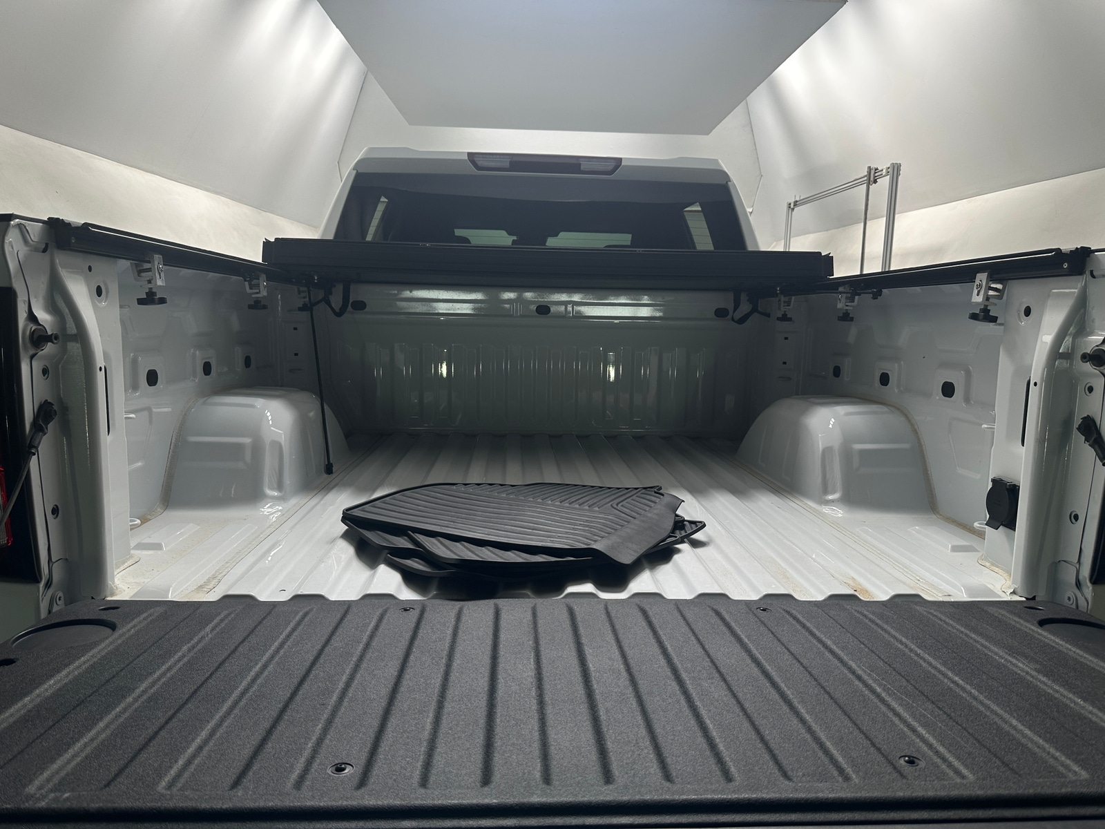 Thumbnail: 2024 GMC Sierra 1500 - 7