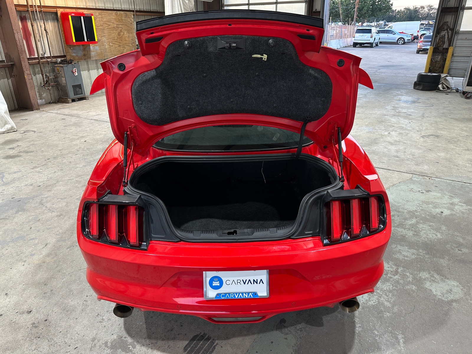 Thumbnail: 2015 Ford Mustang - 5