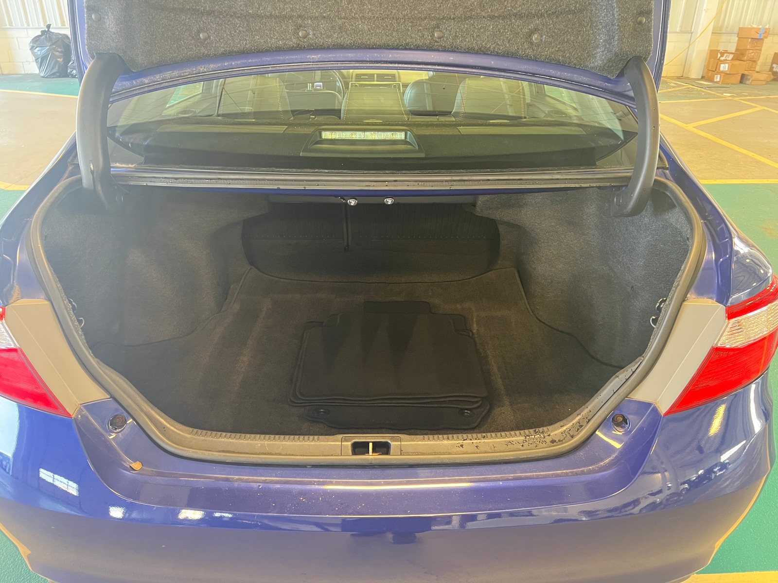 Thumbnail: 2015 Toyota Camry - 6