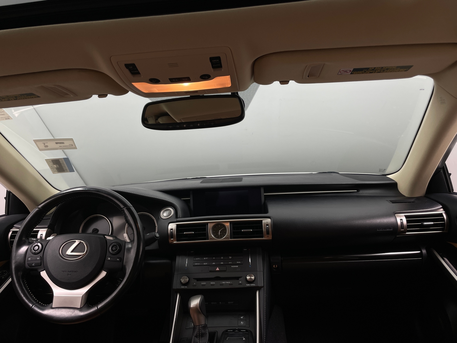 Thumbnail: 2016 Lexus IS - 2