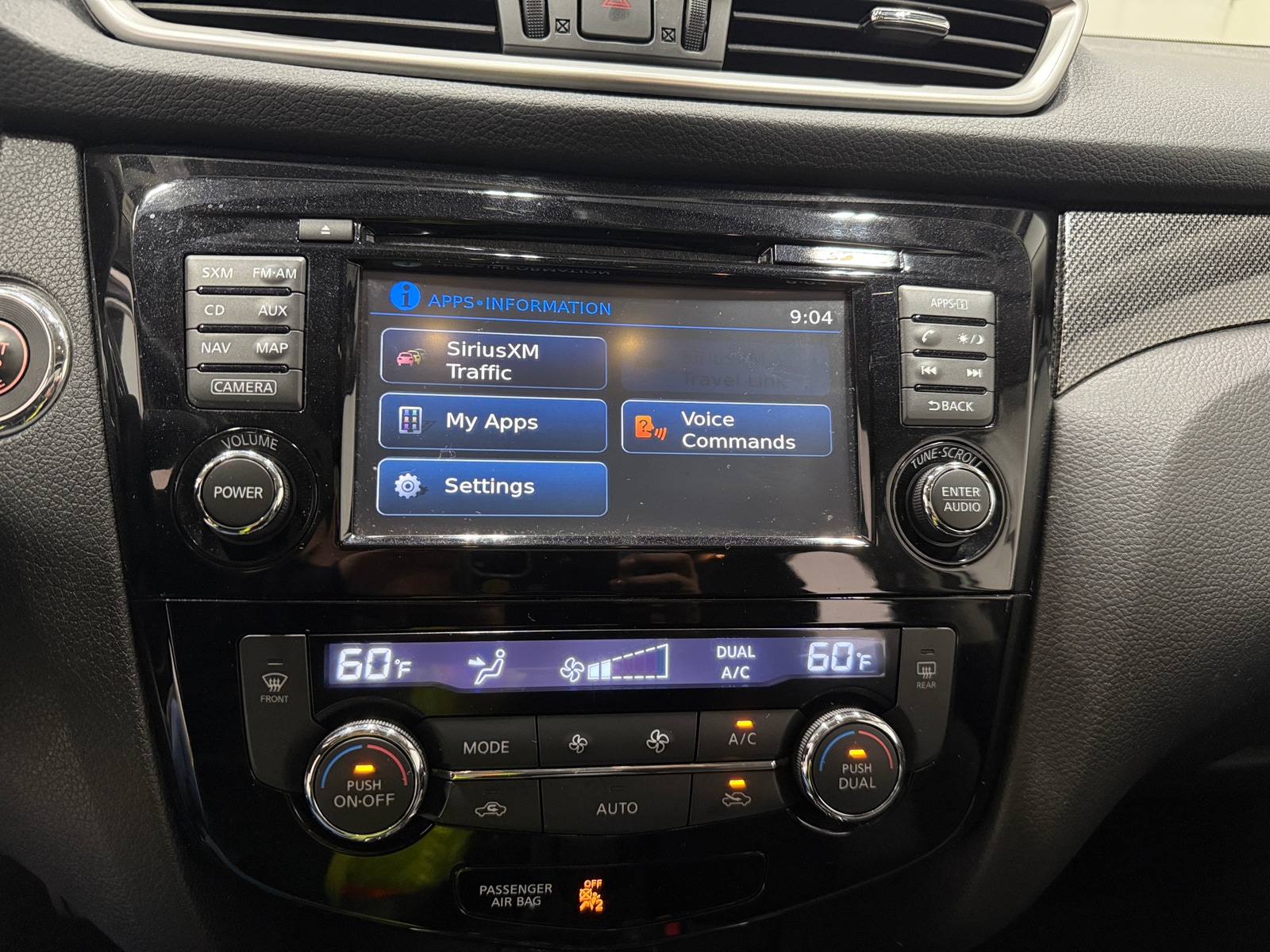 Thumbnail: 2015 Nissan Rogue - 3
