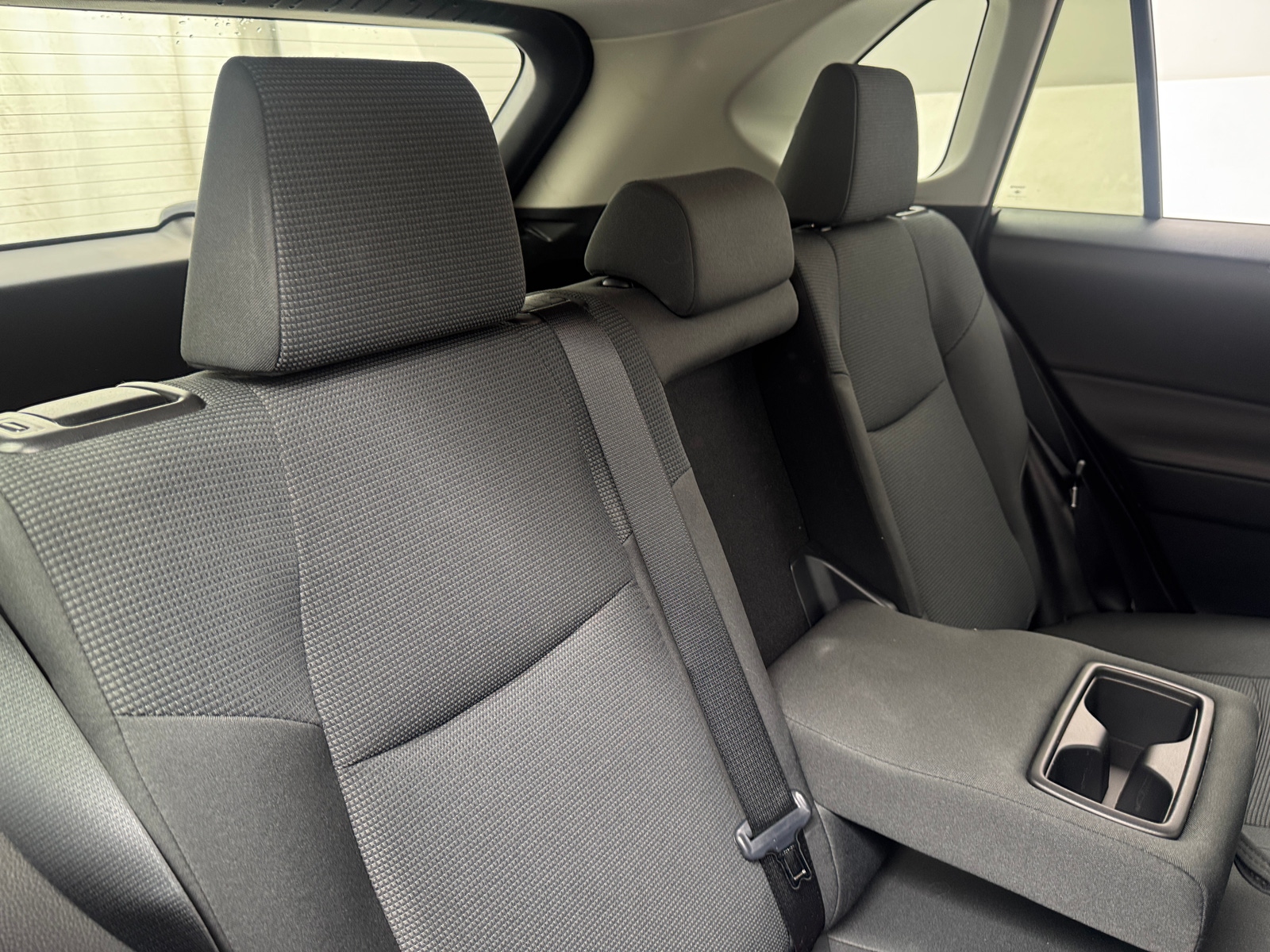 Thumbnail: 2021 Toyota RAV4 - 6