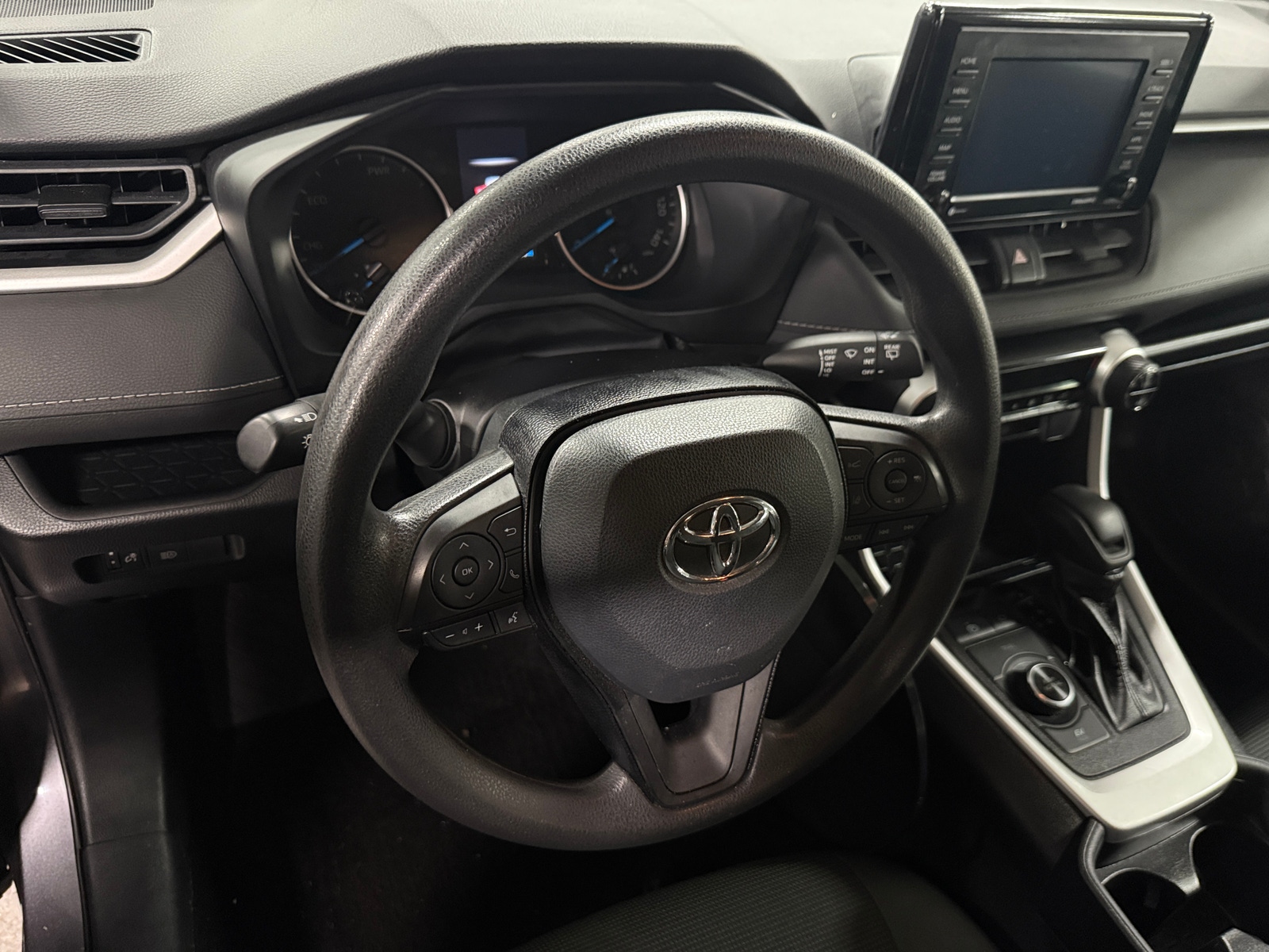 Thumbnail: 2021 Toyota RAV4 - 5