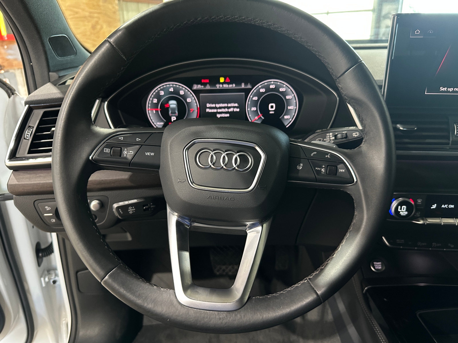 Thumbnail: 2023 Audi Q5 - 4