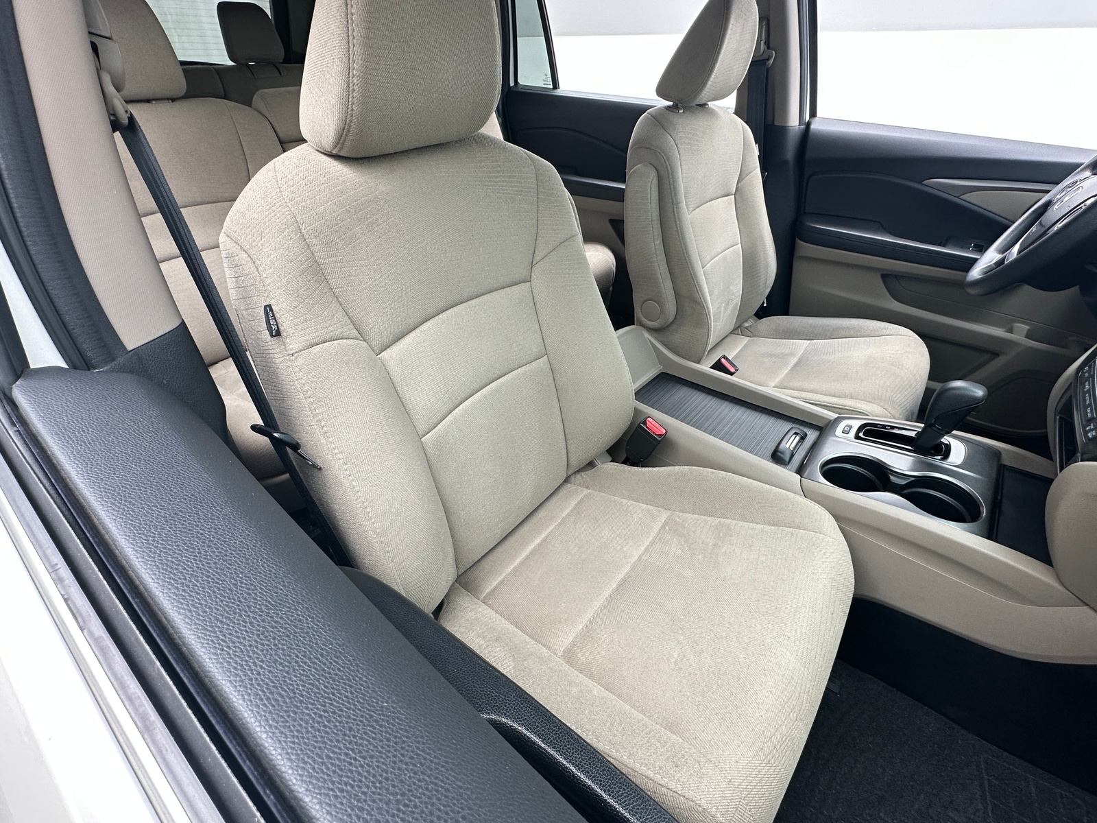 Thumbnail: 2018 Honda Pilot - 2