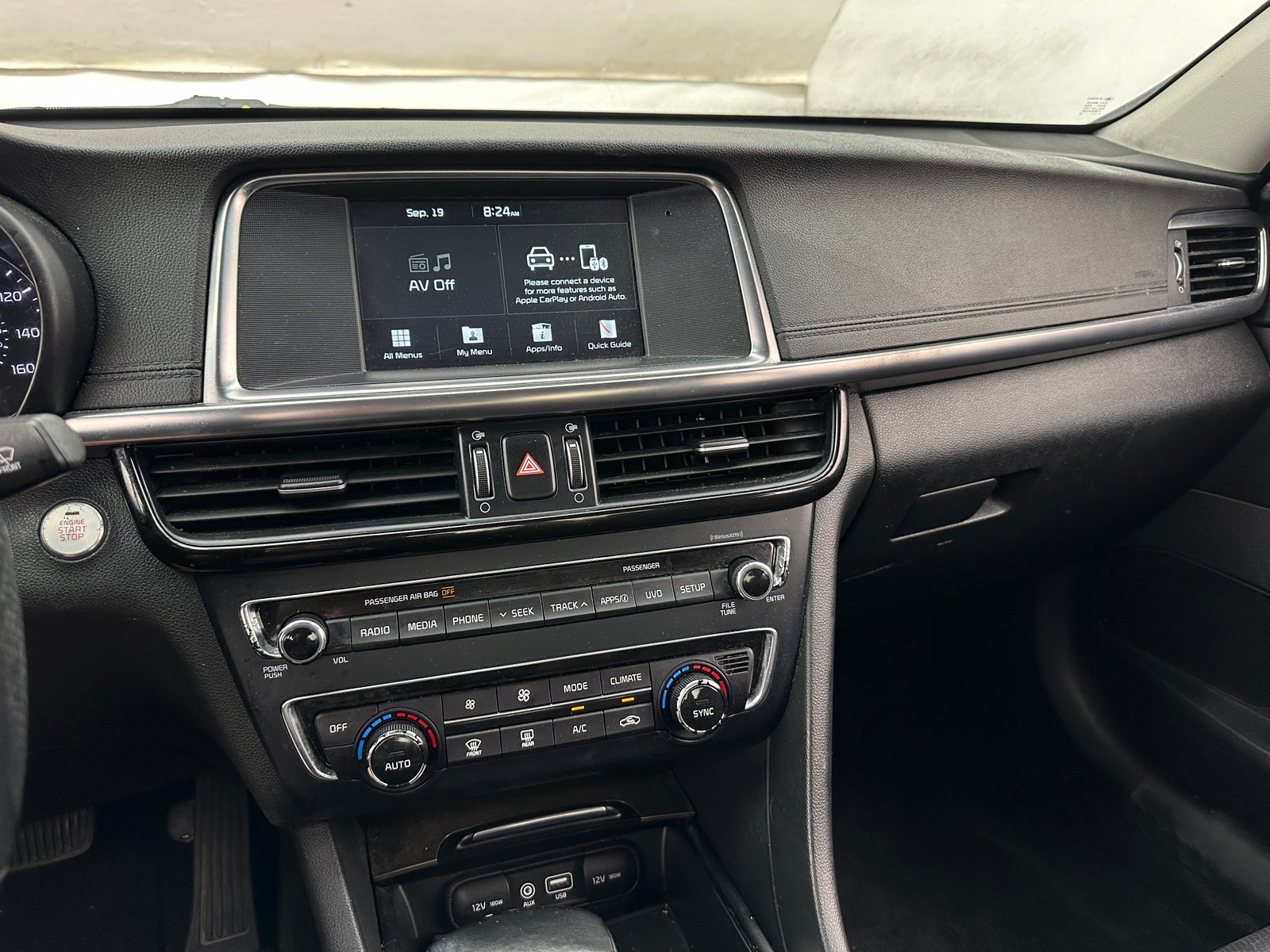 Thumbnail: 2018 Kia Optima - 3