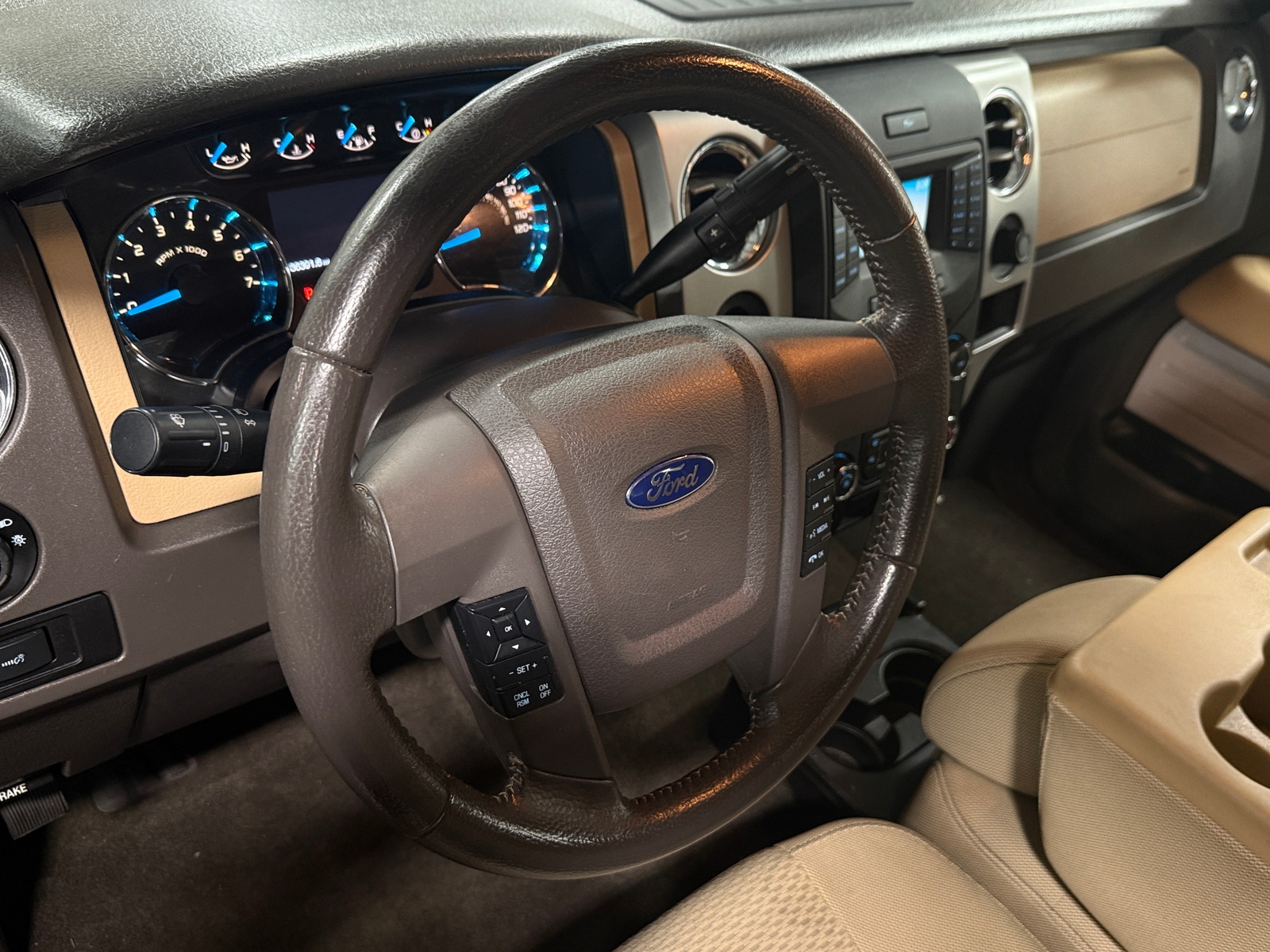 Thumbnail: 2013 Ford Econoline - 5