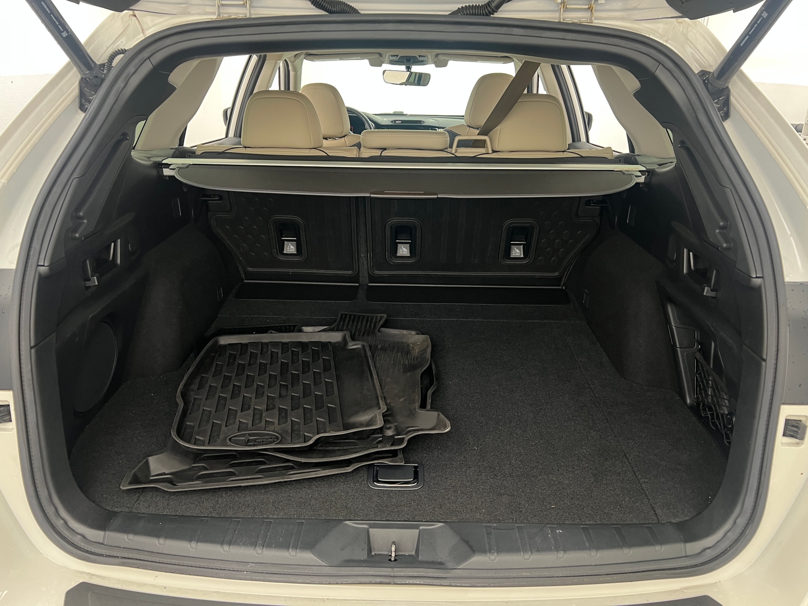 Thumbnail: 2020 Subaru Outback - 6