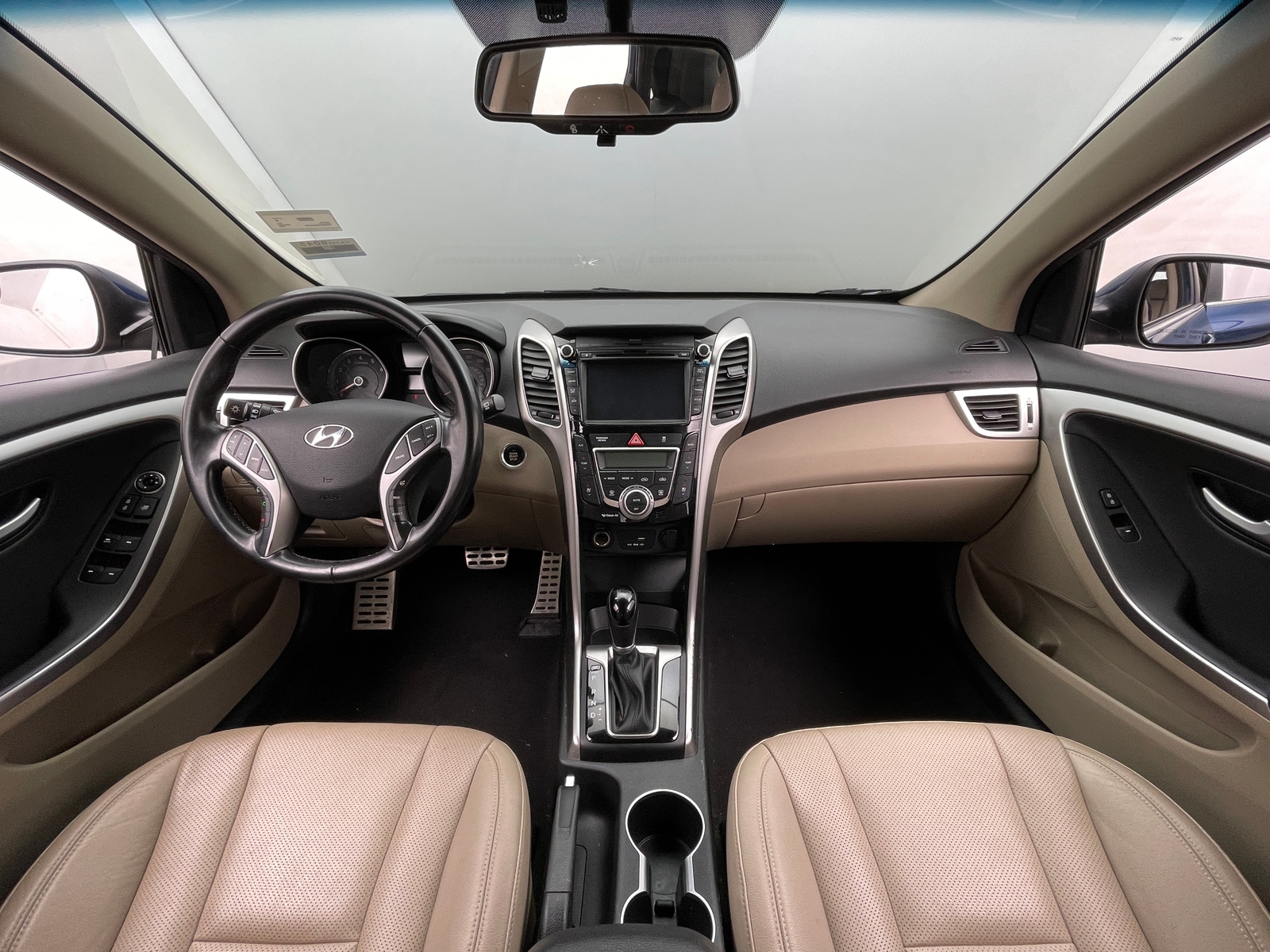 Thumbnail: 2016 Hyundai Elantra - 3