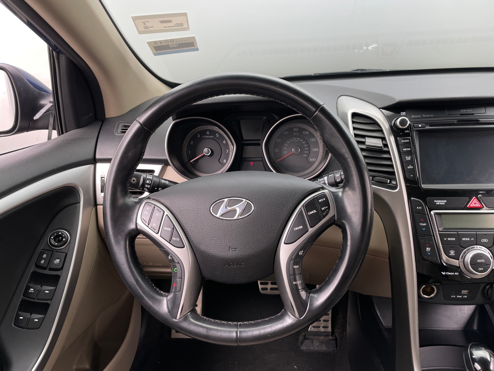 Thumbnail: 2016 Hyundai Elantra - 5