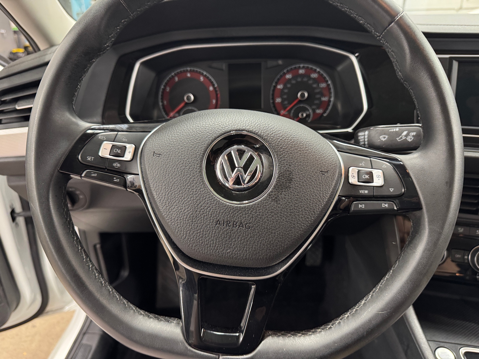 Thumbnail: 2020 Volkswagen Jetta - 4