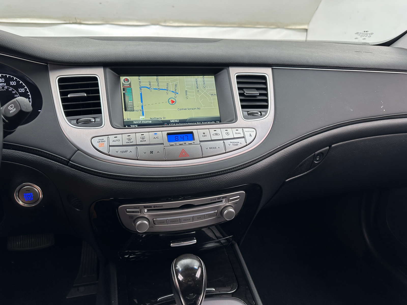 Thumbnail: 2014 Hyundai Genesis - 3