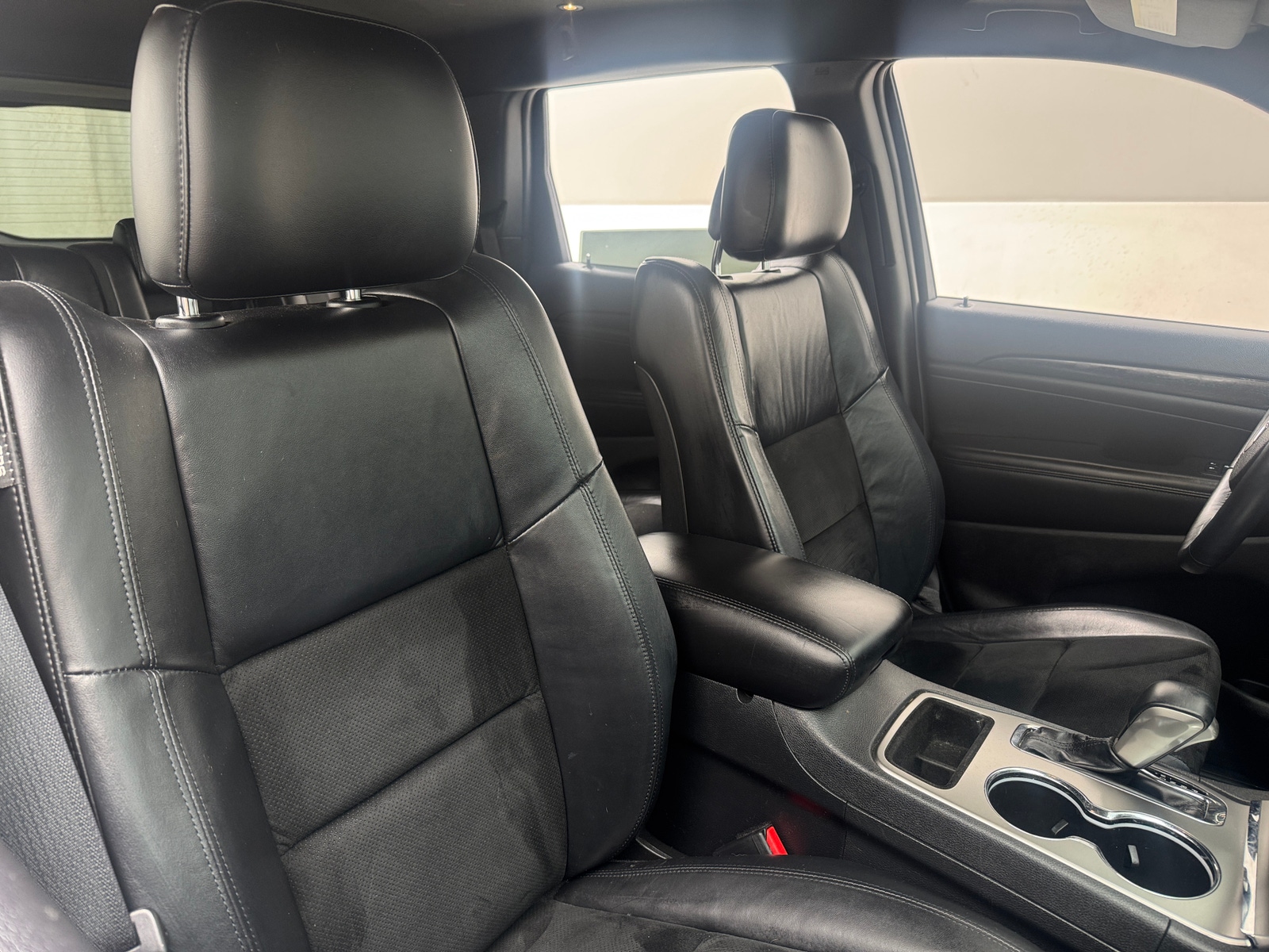Thumbnail: 2018 Jeep Grand Cherokee - 2