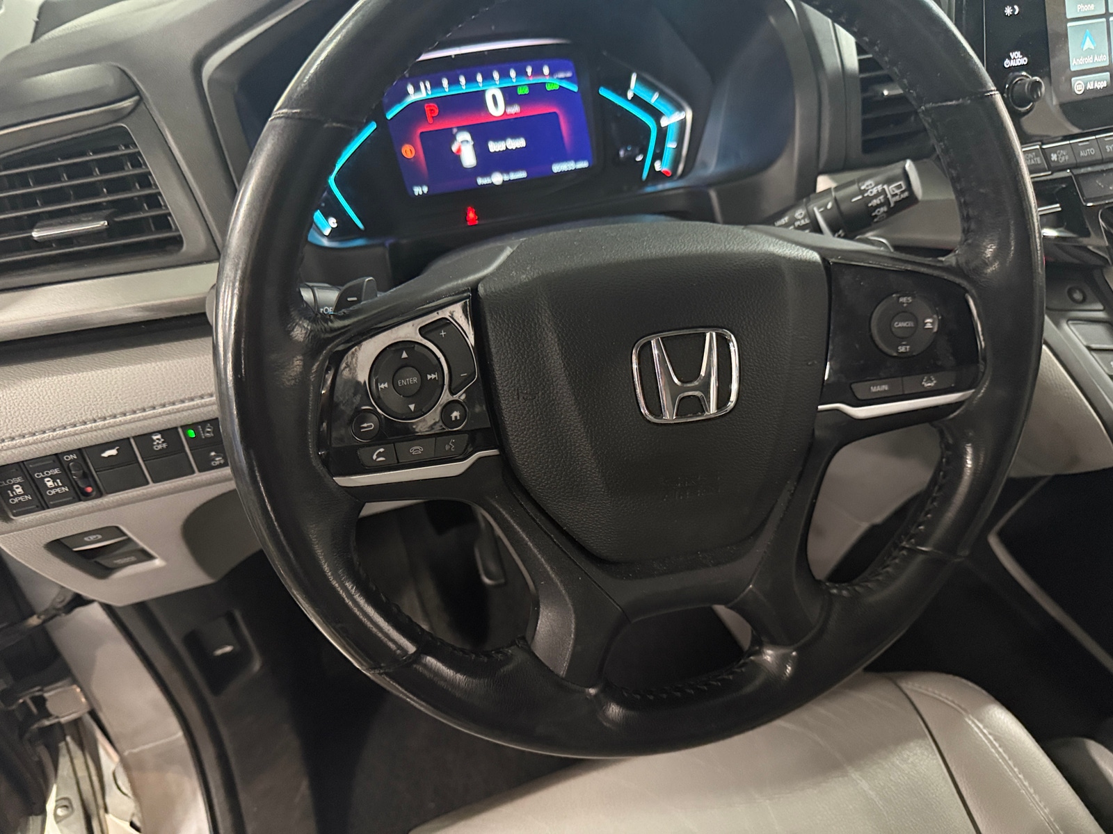 Thumbnail: 2018 Honda Odyssey - 4