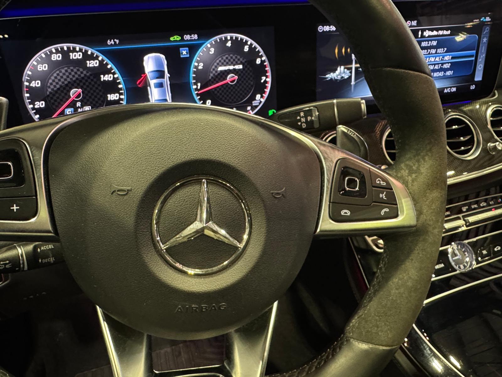 Thumbnail: 2018 Mercedes-Benz E-Class - 3