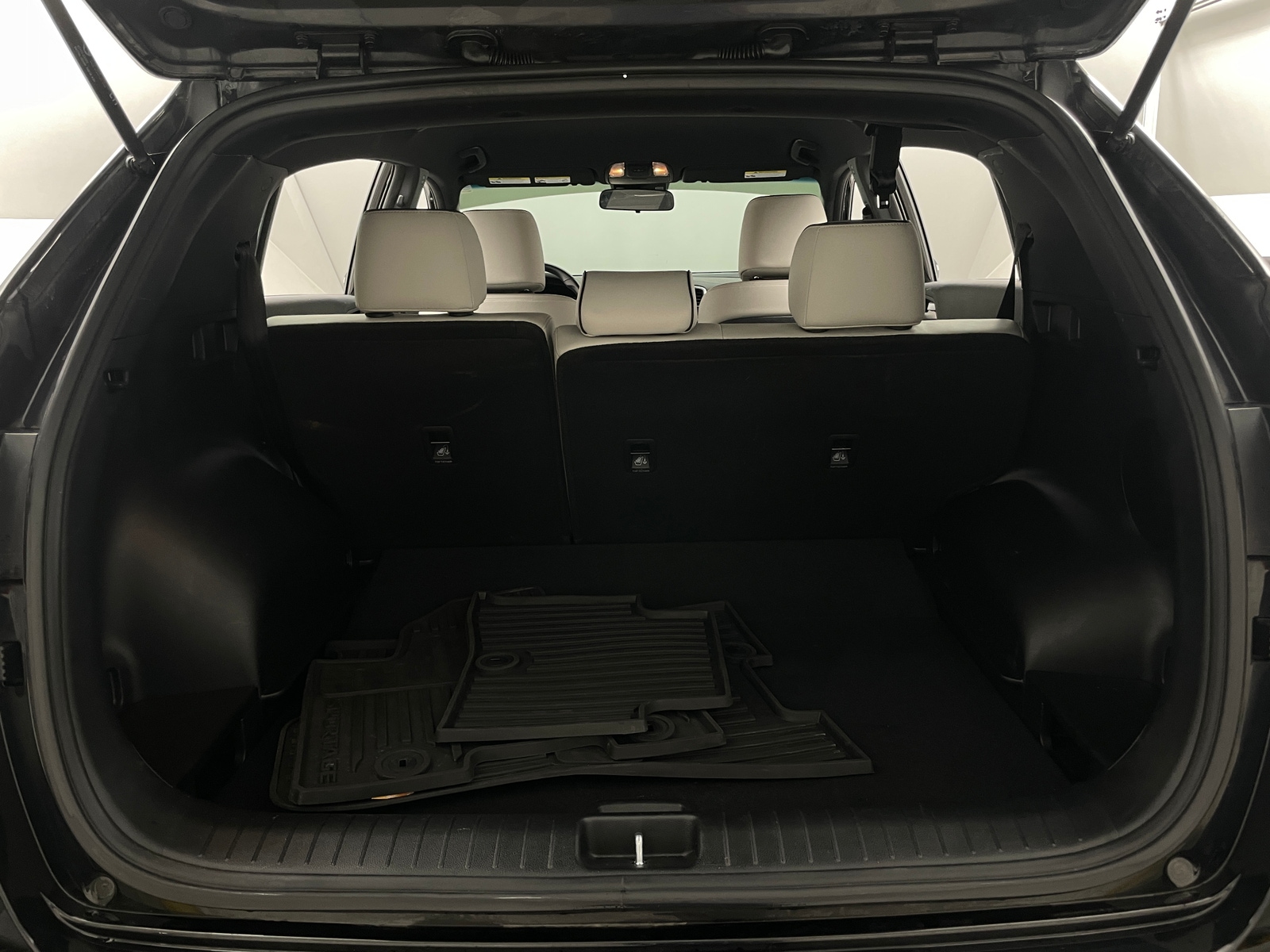 Thumbnail: 2019 Kia Sportage - 6