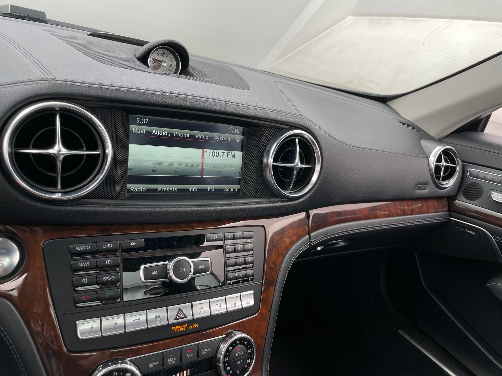 Thumbnail: 2014 Mercedes-Benz SL-Class - 3