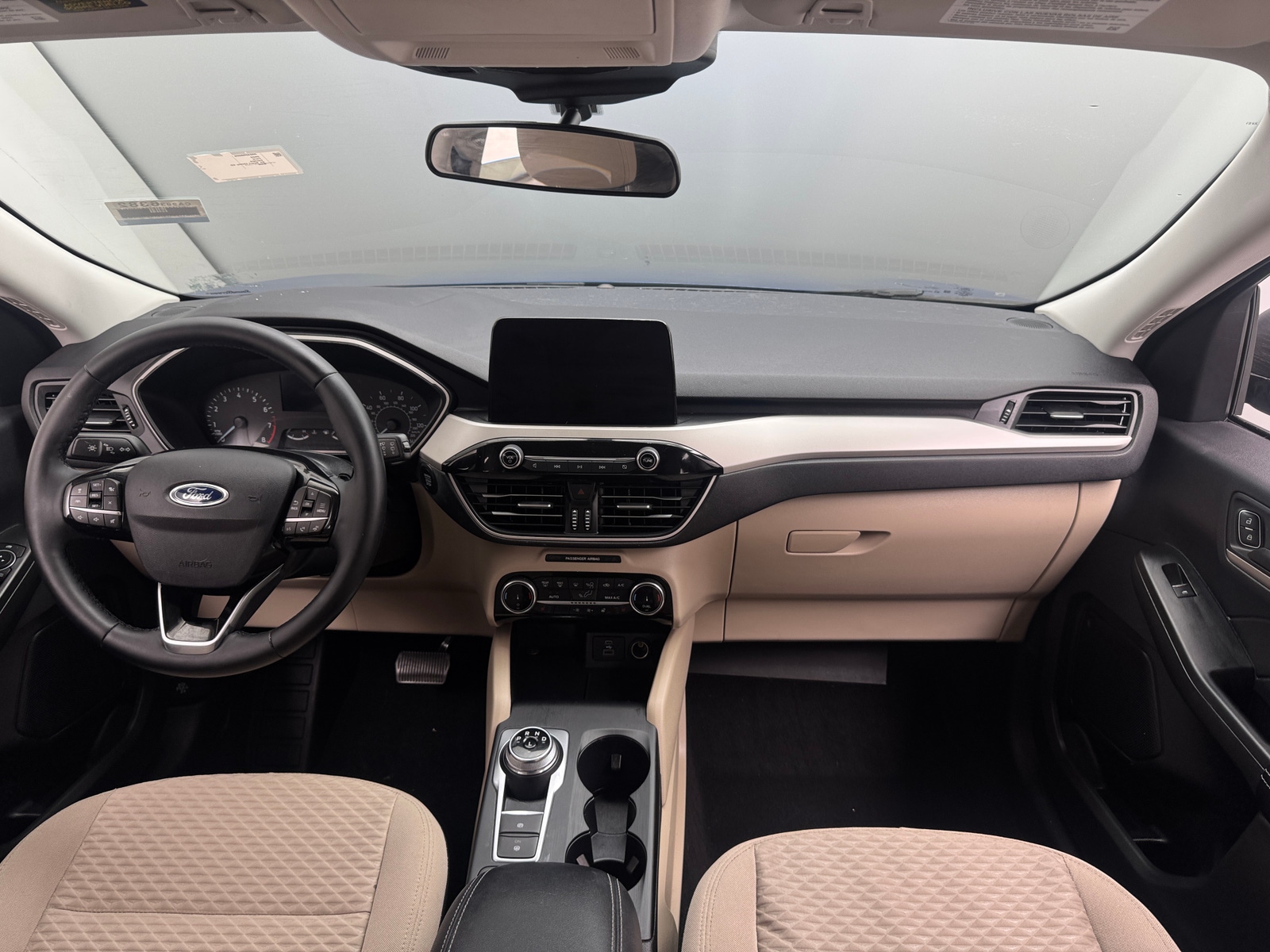 Thumbnail: 2022 Ford Escape - 3