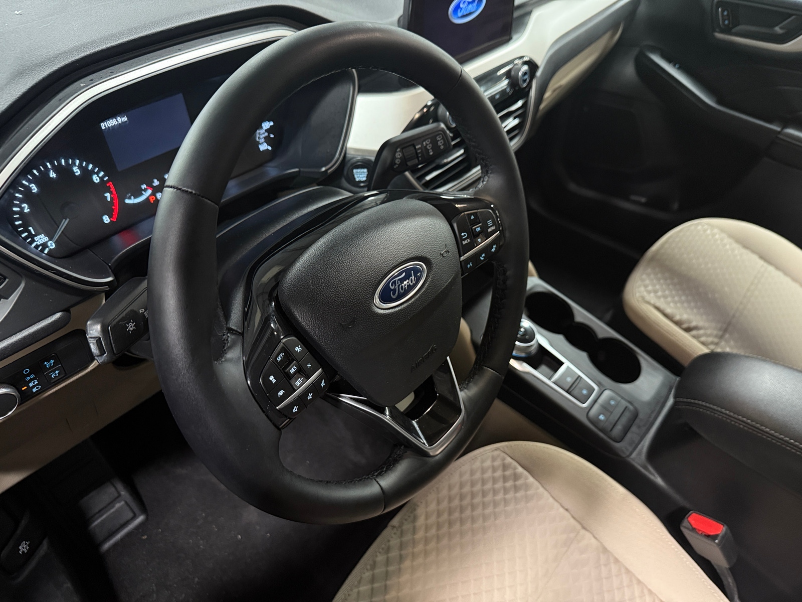 Thumbnail: 2022 Ford Escape - 5