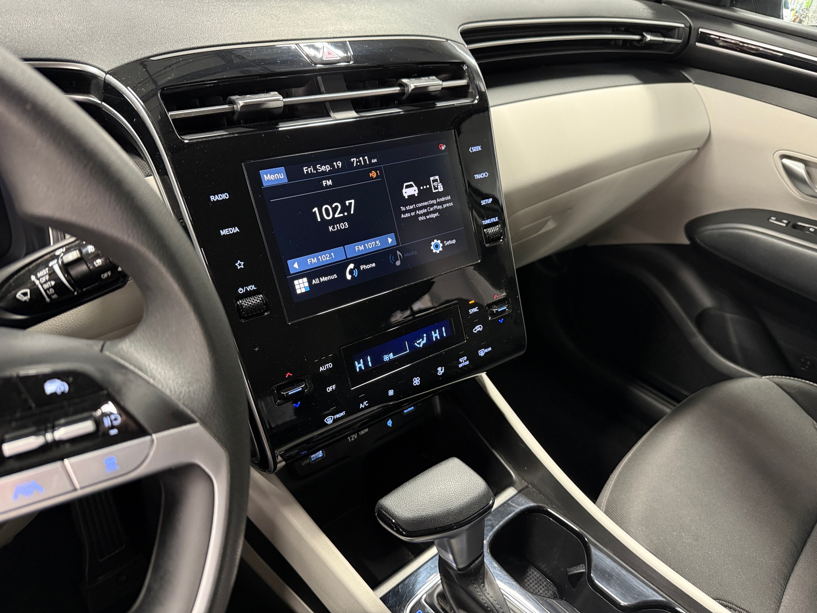 Thumbnail: 2024 Hyundai Tucson - 4