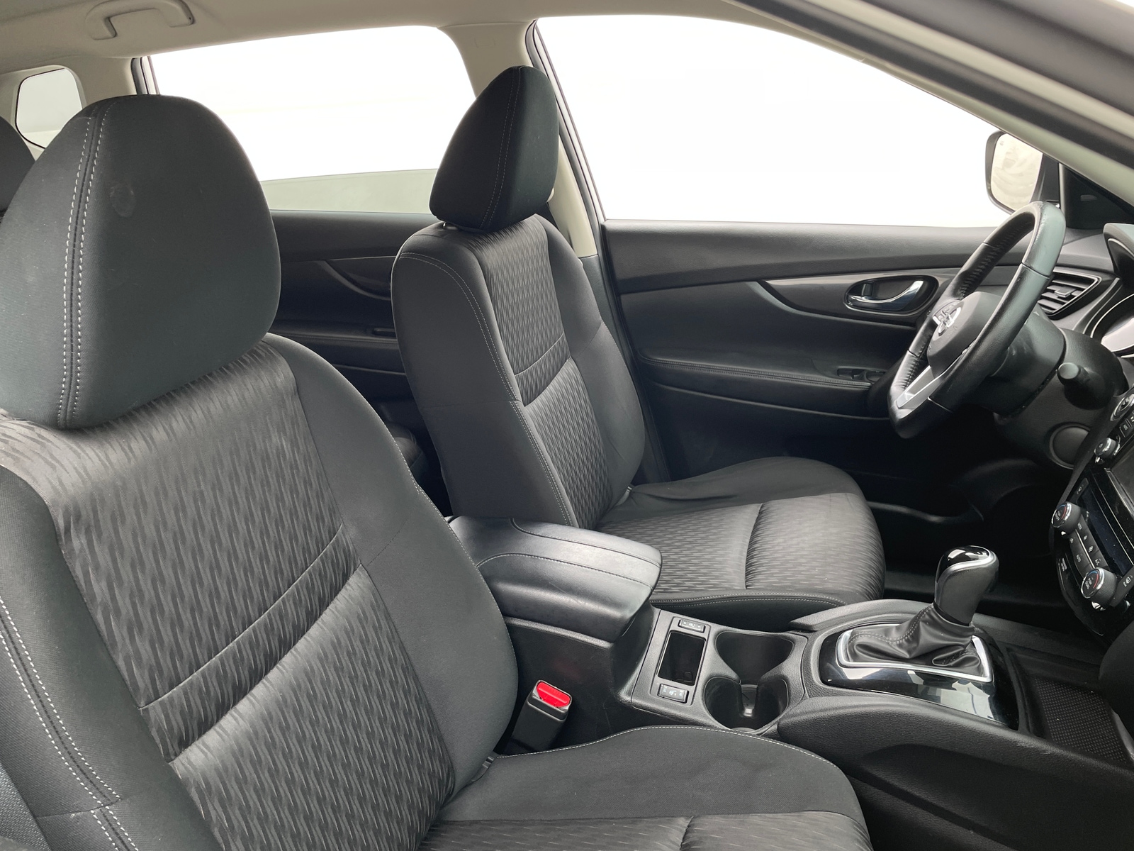 Thumbnail: 2020 Nissan Rogue - 2