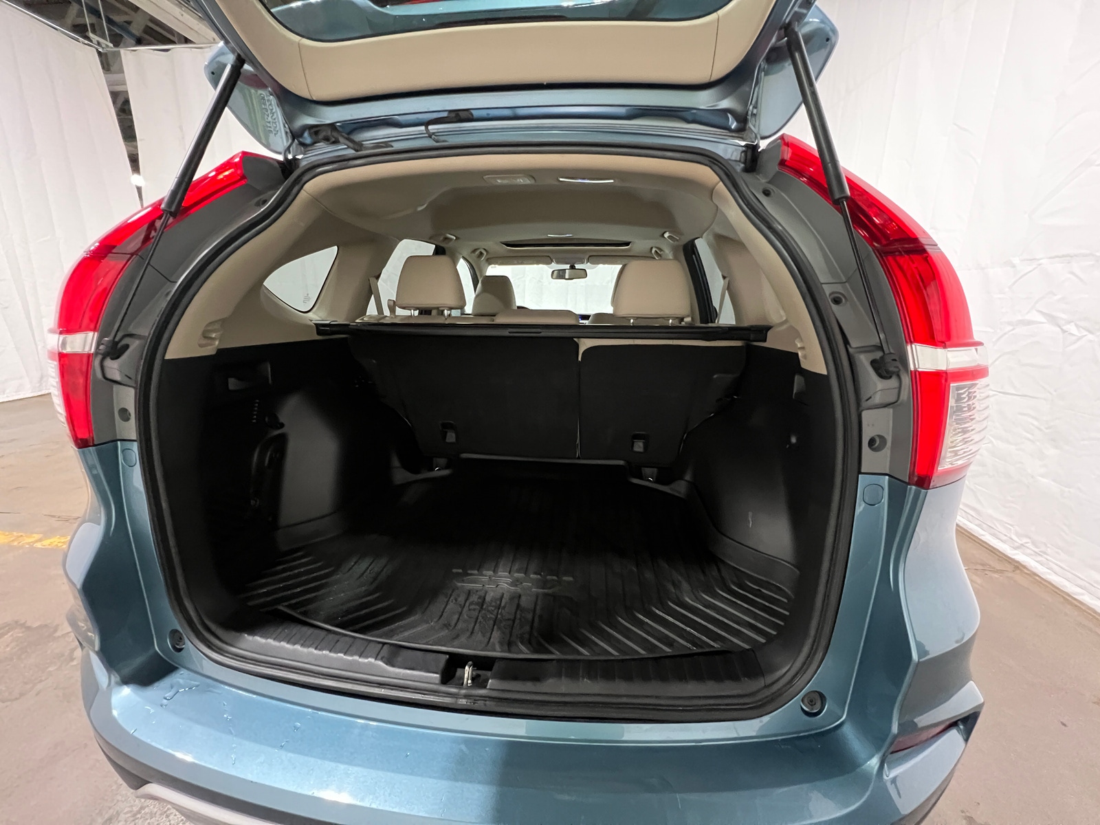 Thumbnail: 2016 Honda CR-V - 6