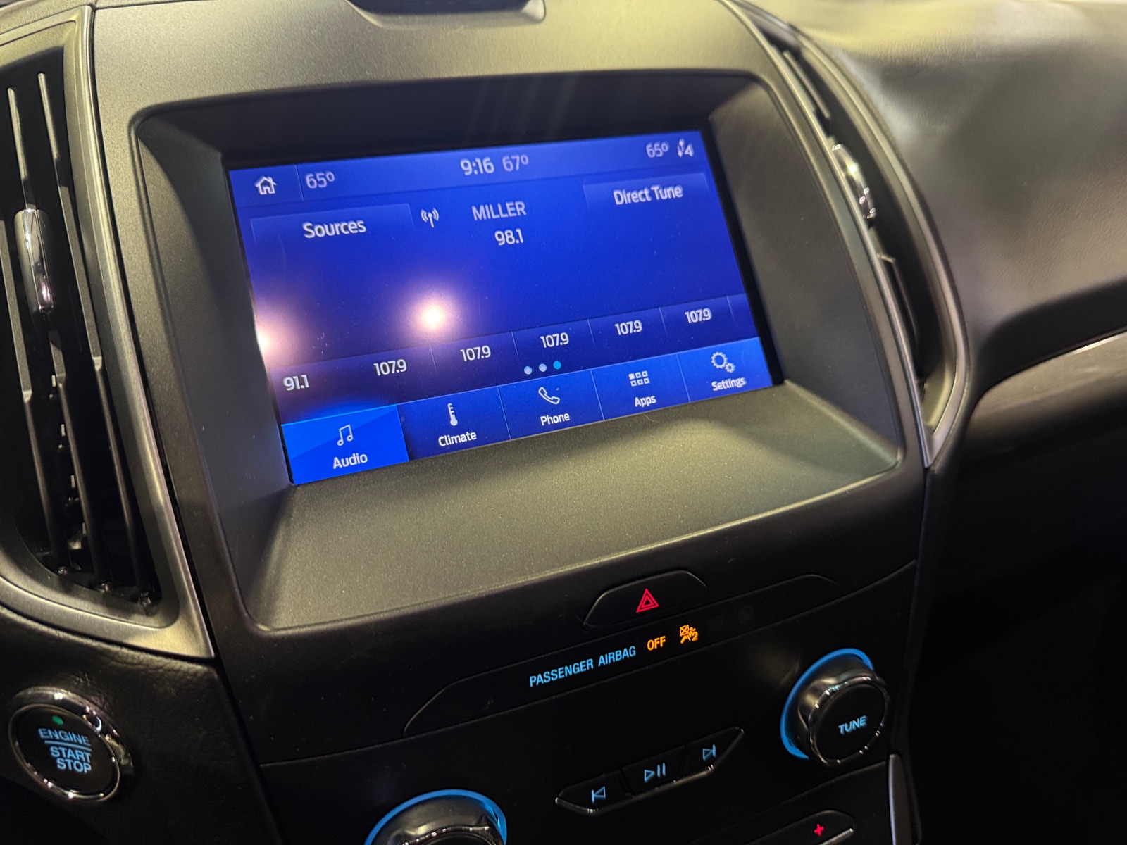 Thumbnail: 2020 Ford Edge - 4