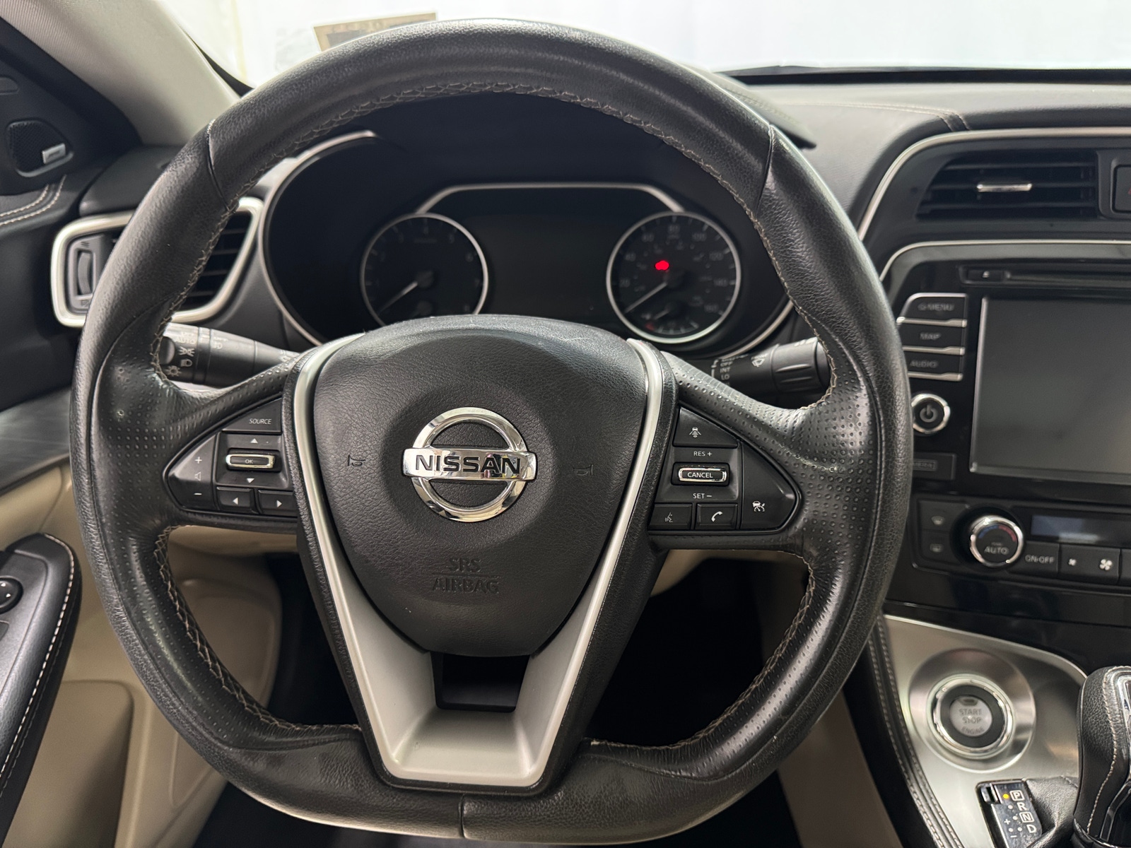 Thumbnail: 2017 Nissan Maxima - 4