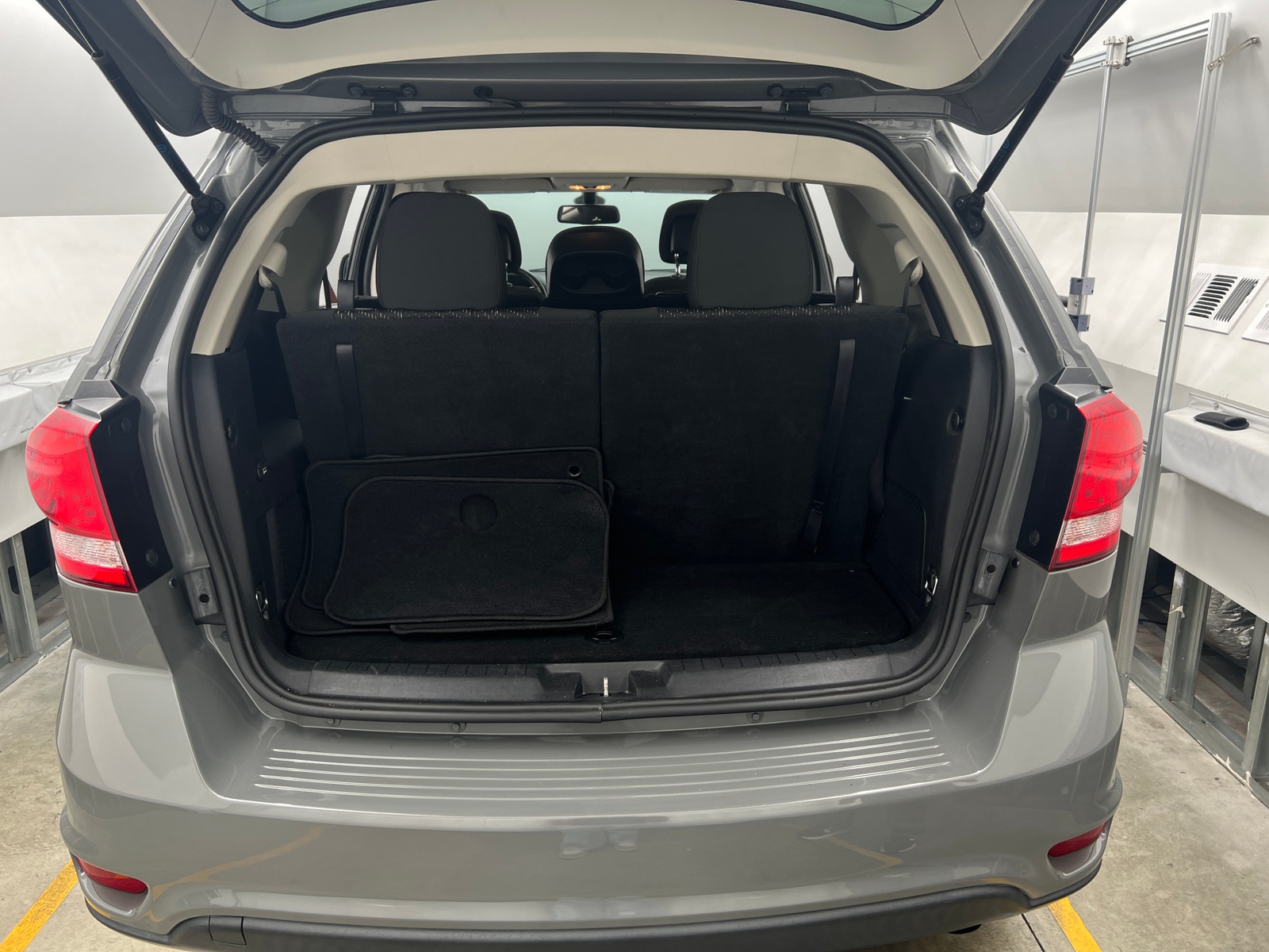 Thumbnail: 2019 Dodge Journey - 7