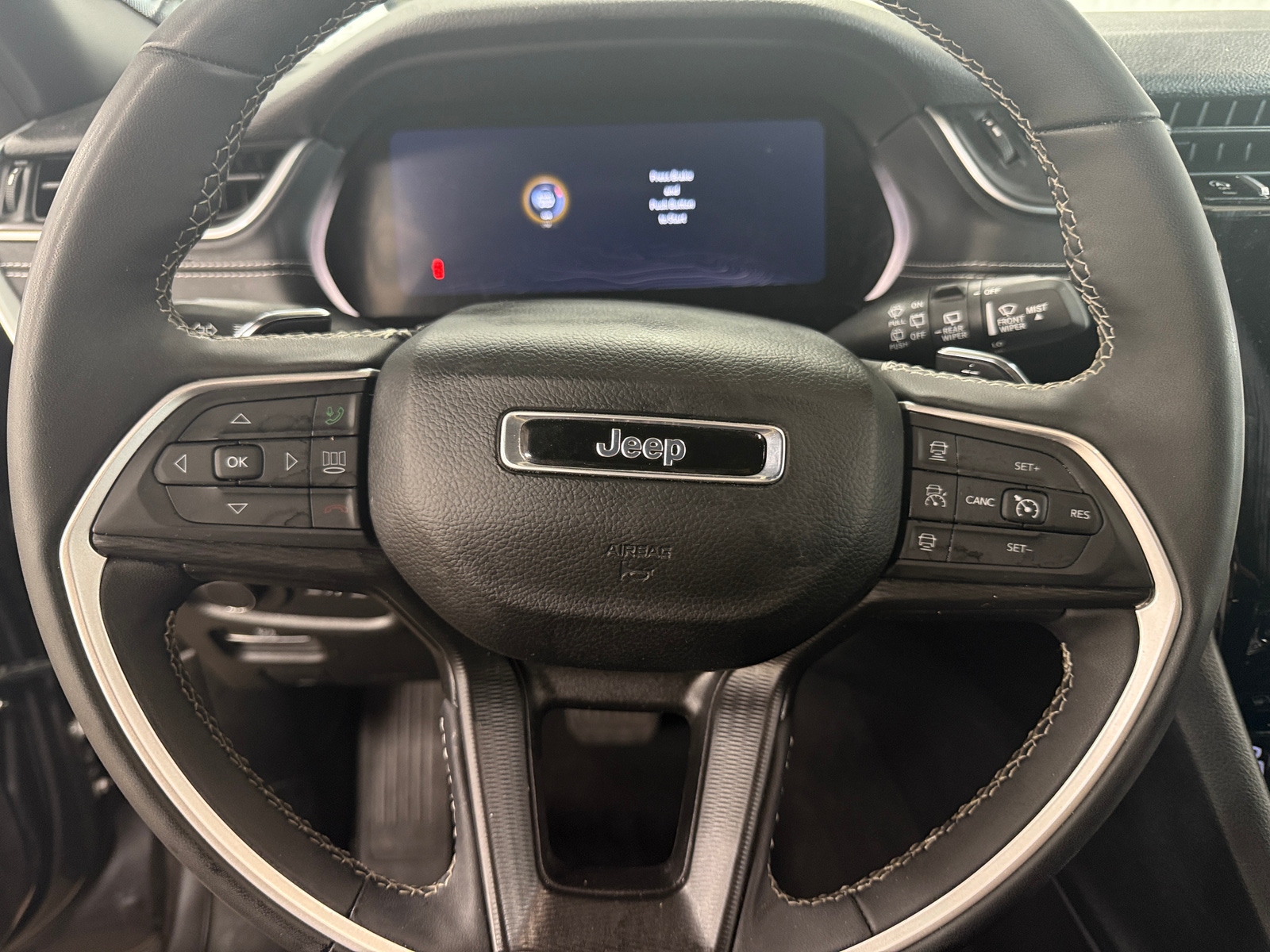 Thumbnail: 2024 Jeep Grand Cherokee L - 5