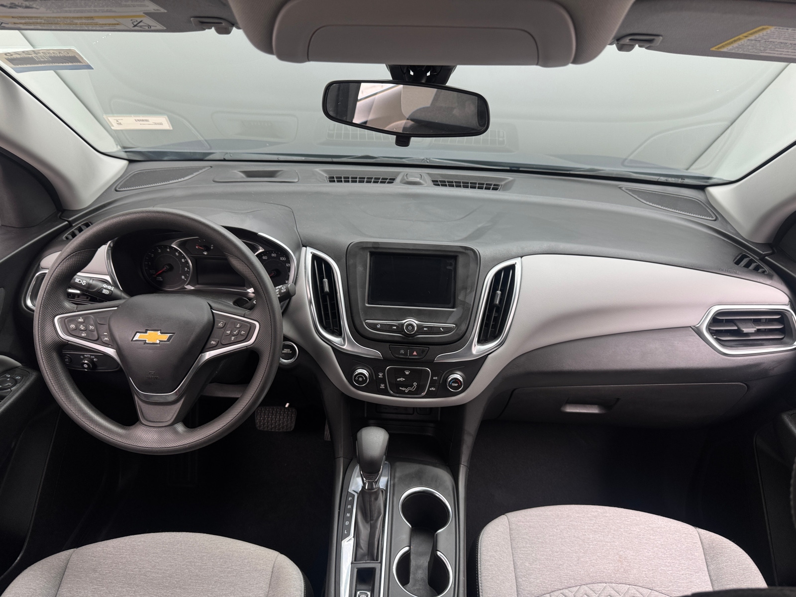 Thumbnail: 2022 Chevrolet Equinox - 3