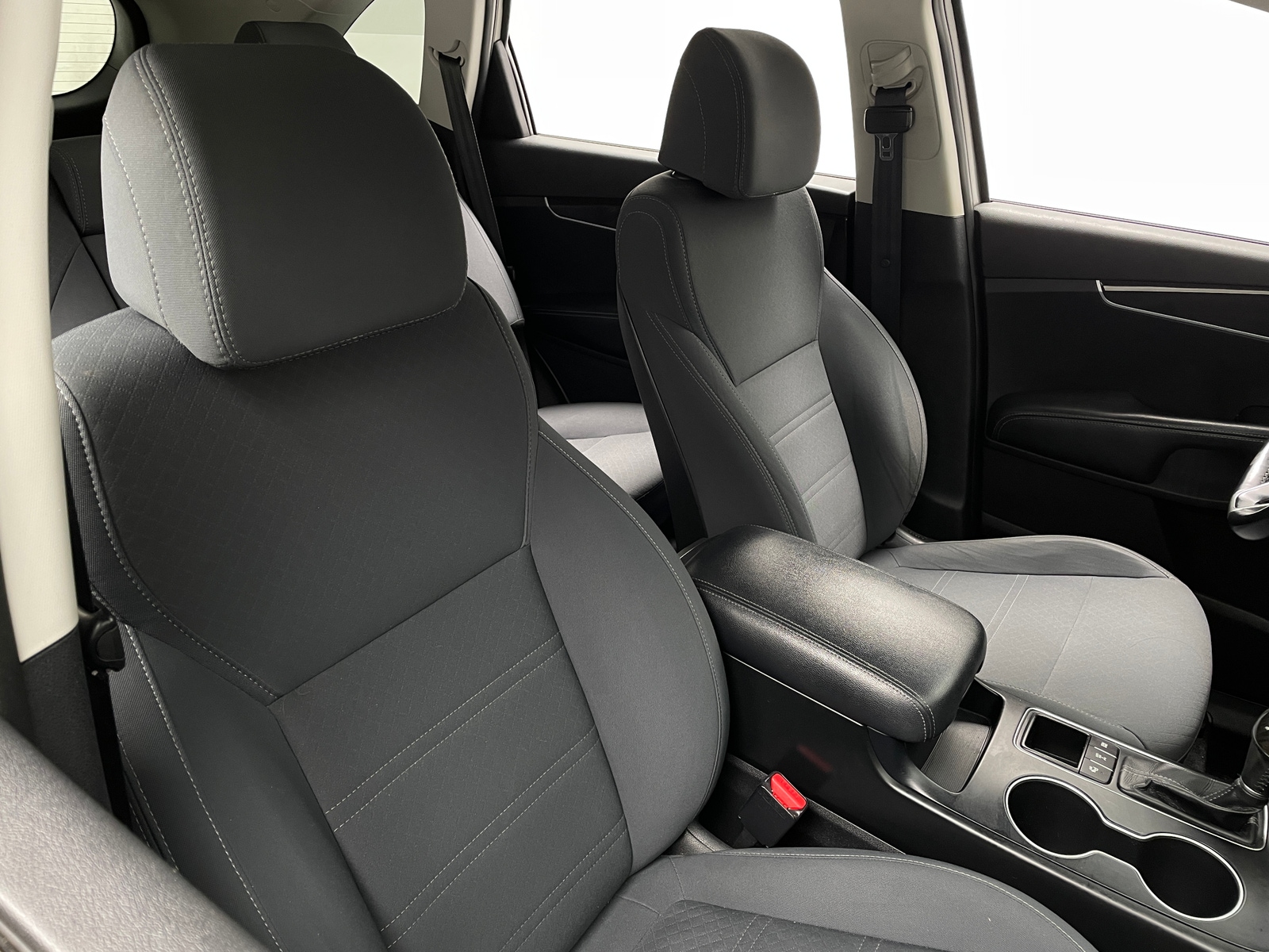 Thumbnail: 2017 Kia Sorento - 2